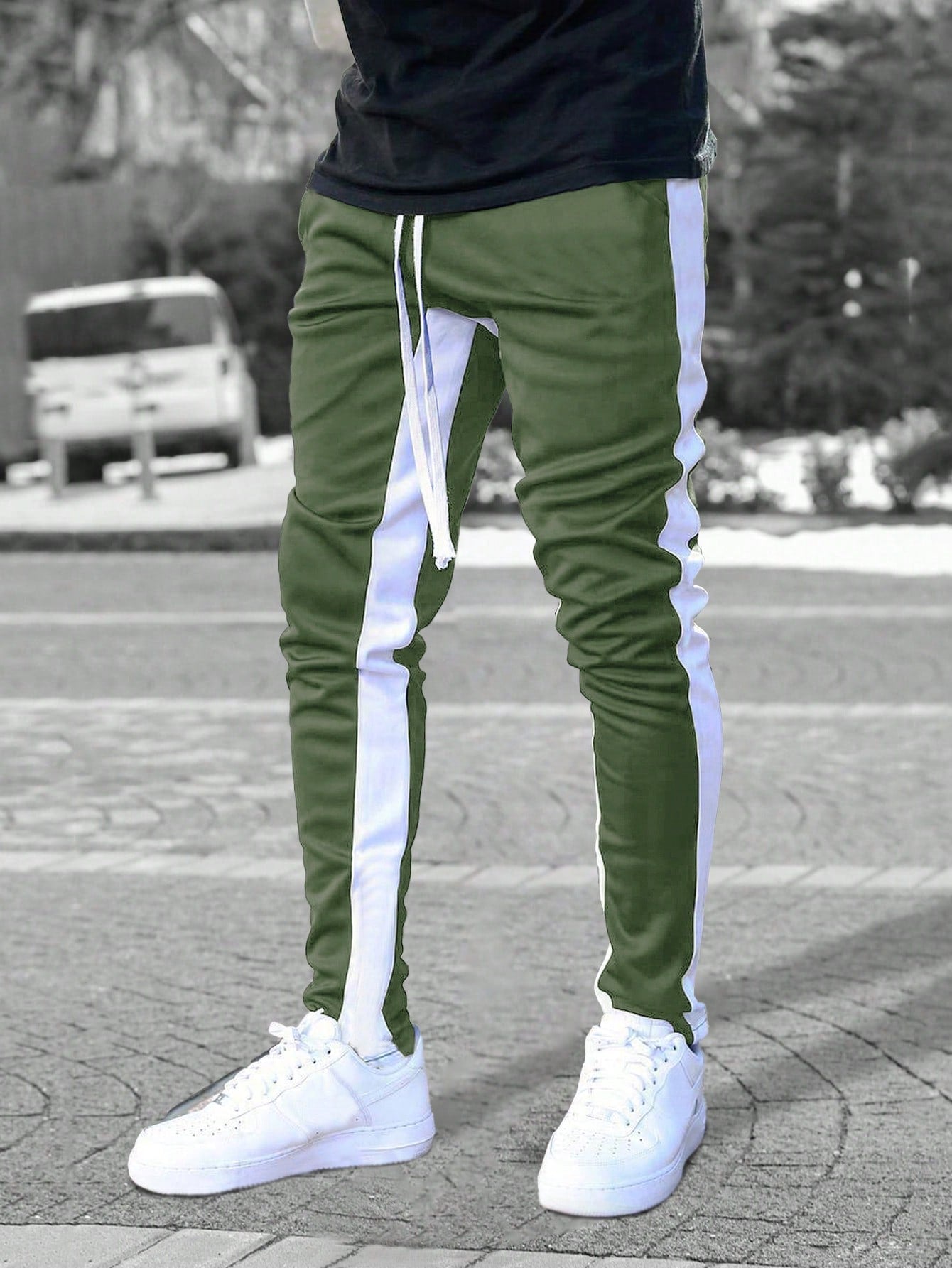 Men Contrast Panel Drawstring Sweatpants