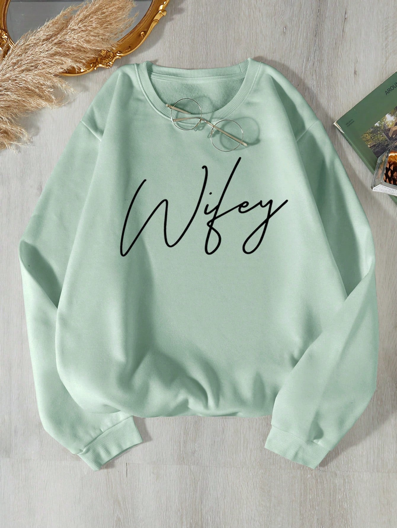 Letter Graphic Thermal Lined Sweatshirt