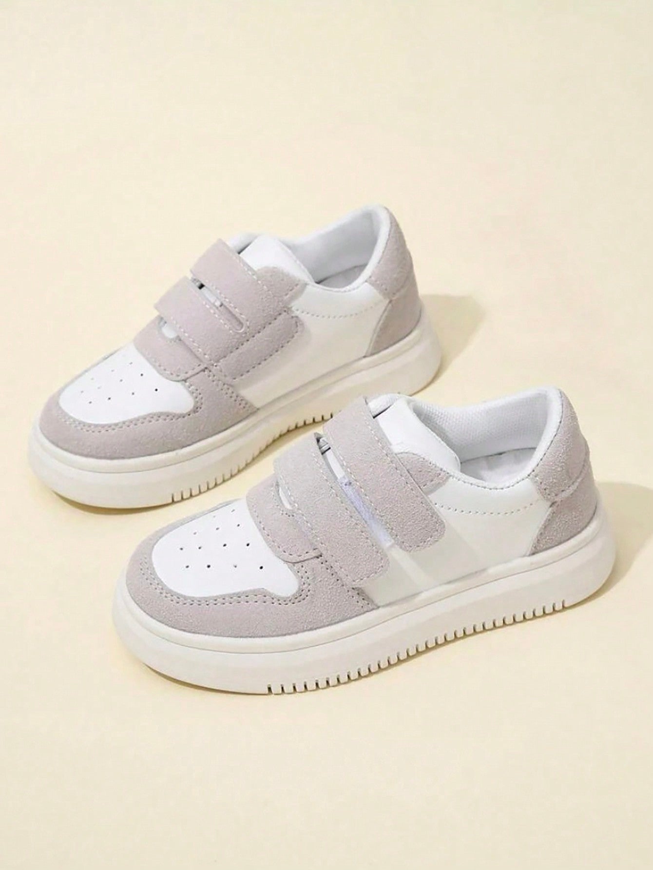 1 Pair Children's Fashionable, Trendy And Simple Sports Shoes