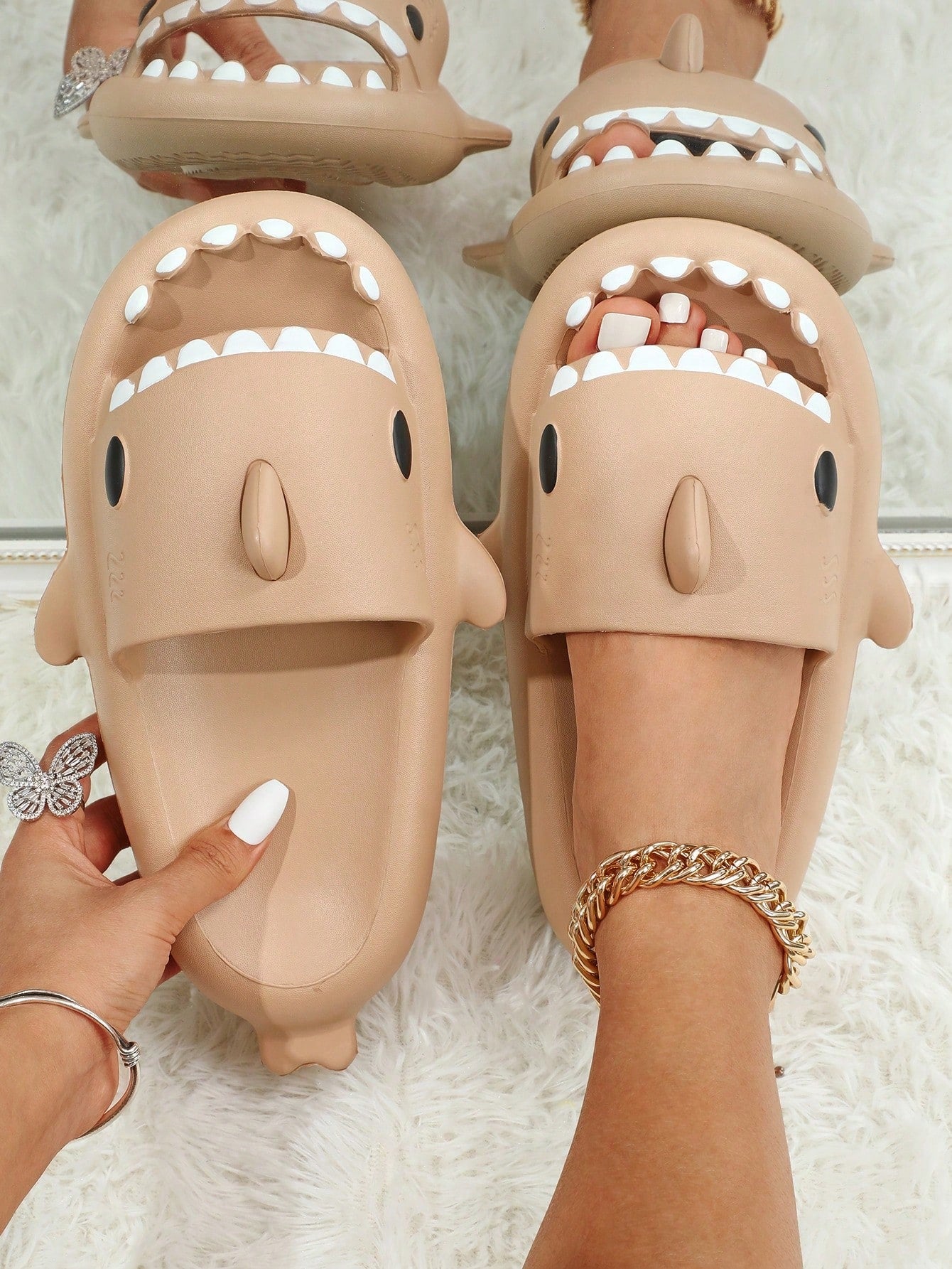 Shark Design Single Band Slides, Lavender Preppy Style Cartoon Slippers