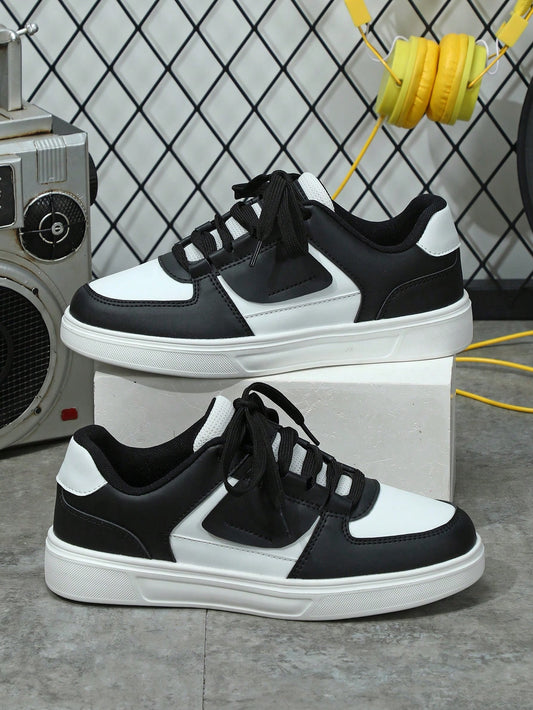 Black & White Fashionable Classic Trendy Sports Shoes, School Style Casual Skateboard Shoes & Walking Shoes For Boys & Girls