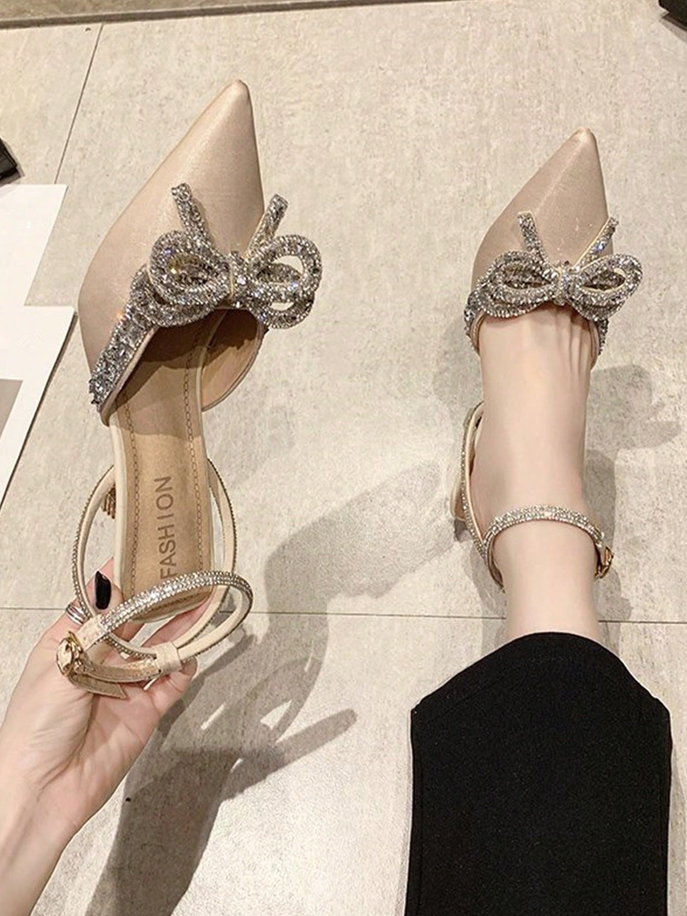 Women's Elegant High Heel Pump Shoes With Bow Detail