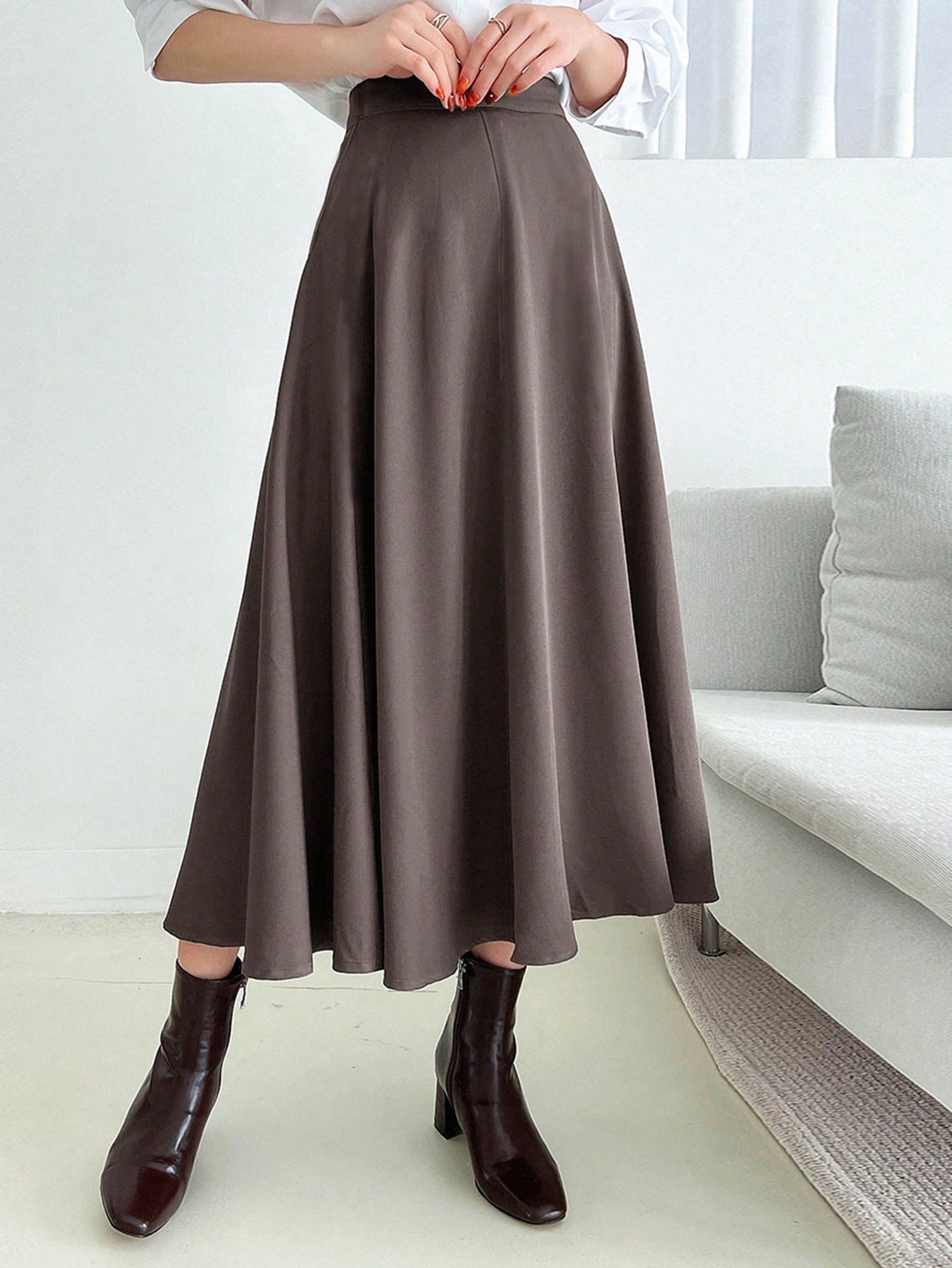 Solid Long Flare Skirt