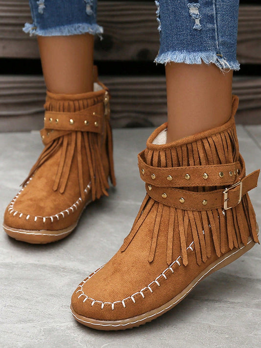 Women's Round Toe Fringe Studs Side Zipper Flat Fashion Boots