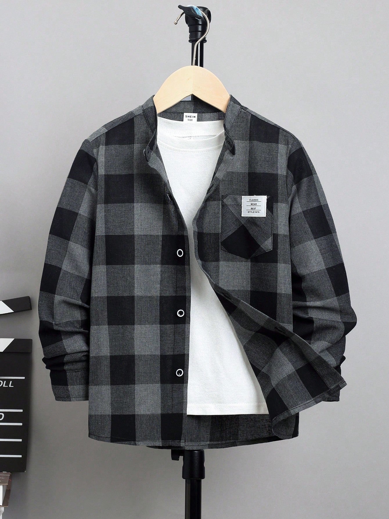 Tween Boy Plaid Print Letter Patched Detail Shirt Without Tee