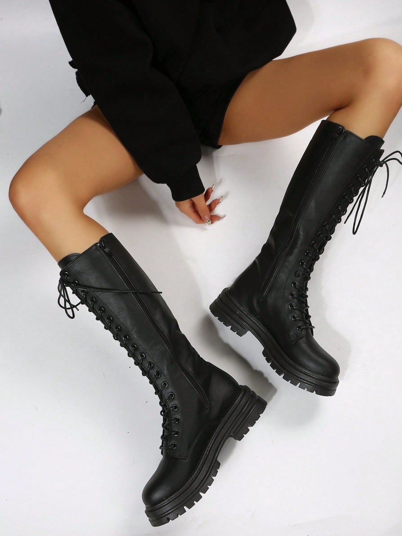 Women's Mid-calf Fashionable Black Platform Wedge Boots With Lace-up Design