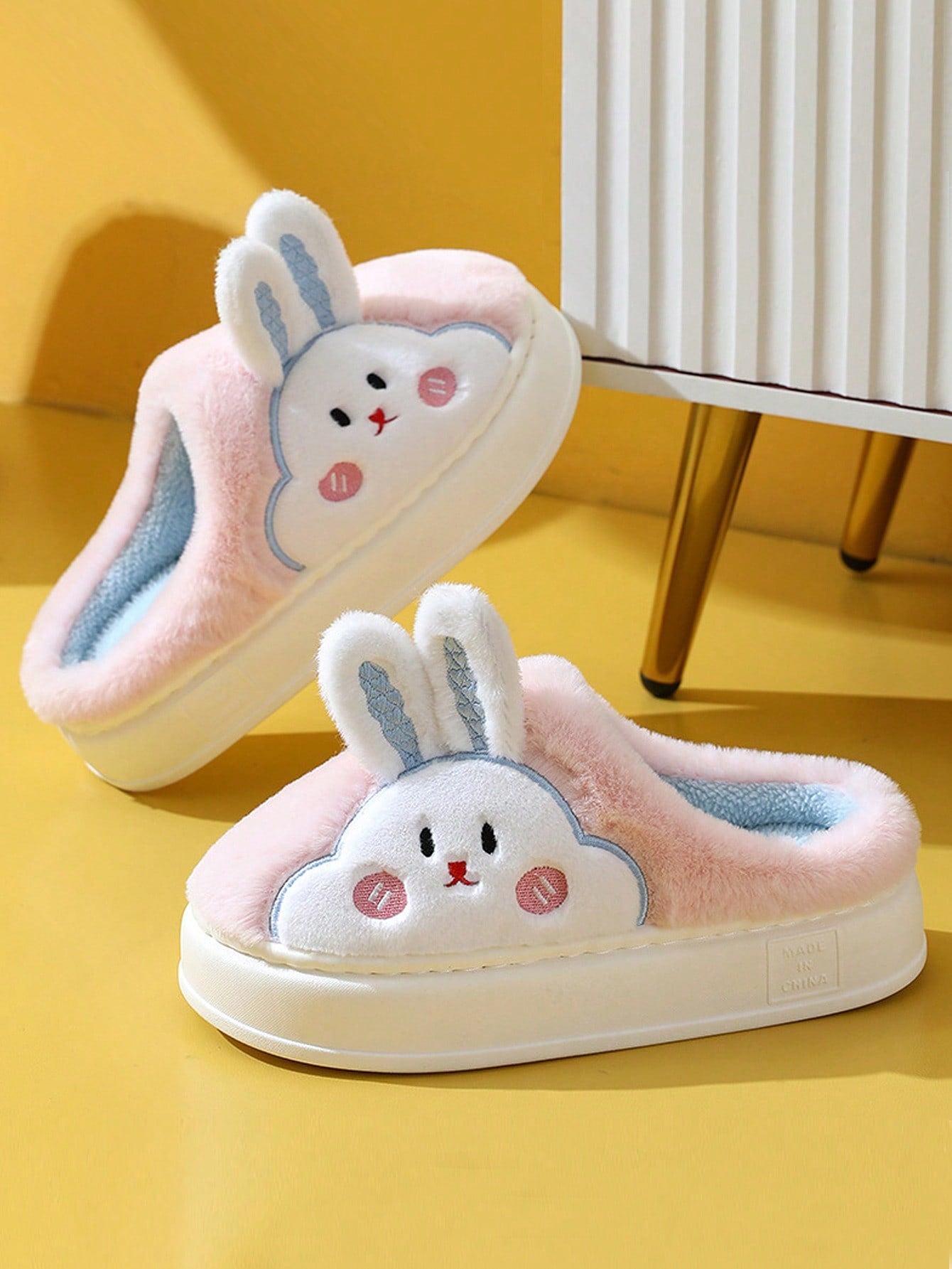 Women's Thick-soled, Cute And Cartoon Rabbit Designed, Anti-slip, Warm Plush Slippers For Indoor Use In Autumn/winter