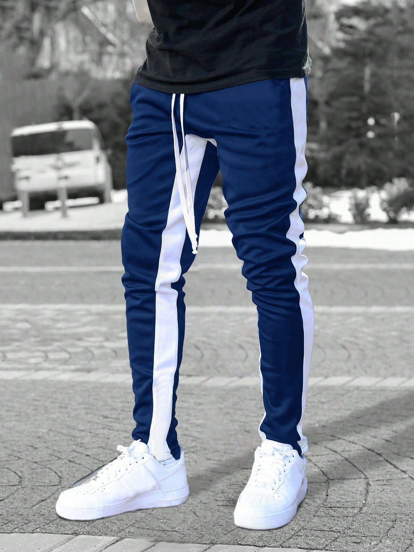 Men Contrast Panel Drawstring Sweatpants