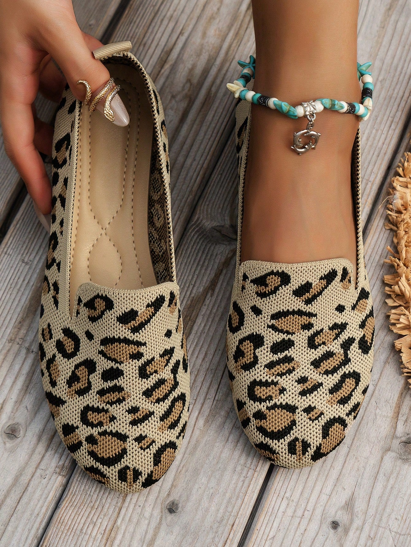 Leopard Print Flat Shoes