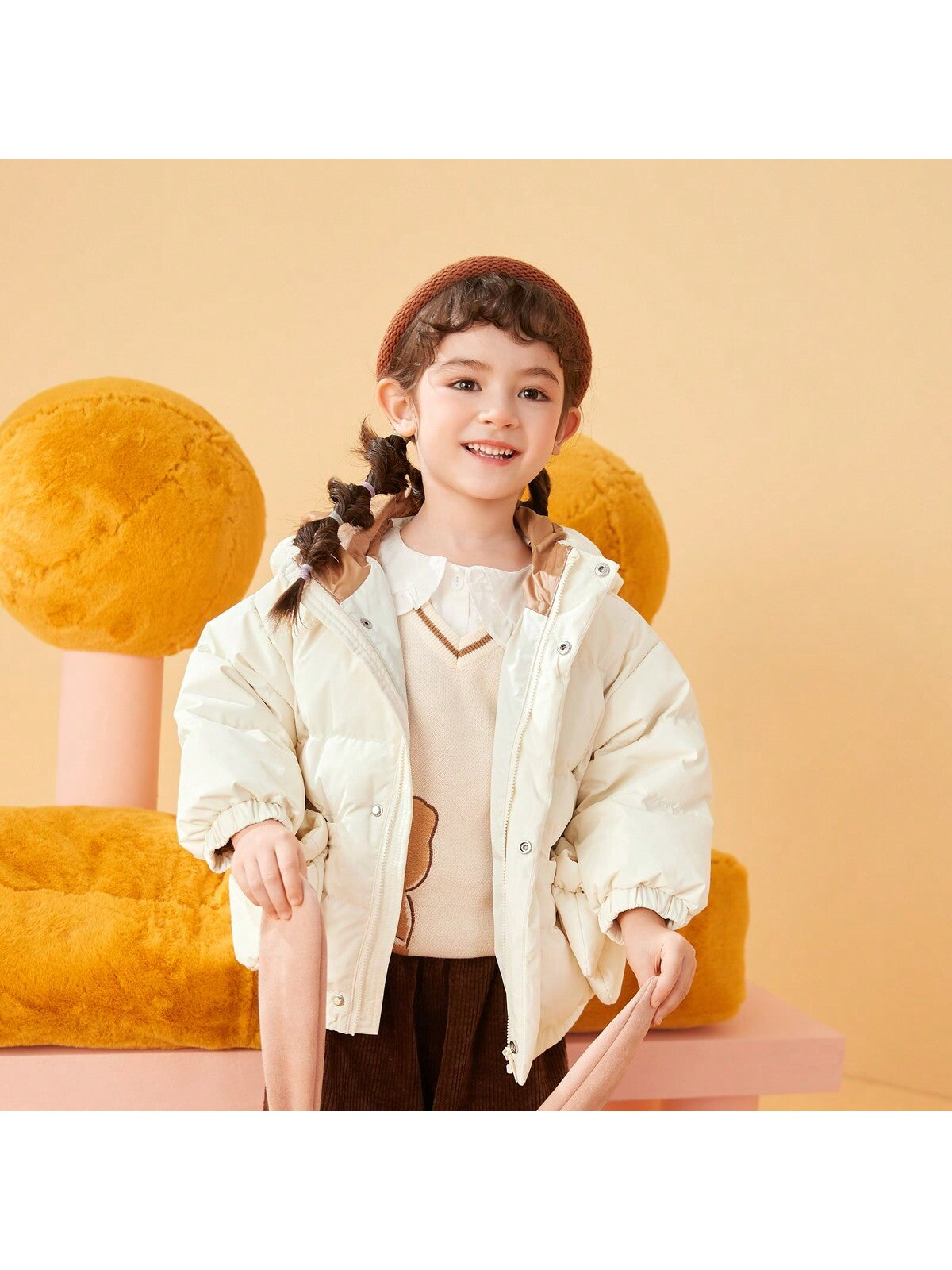 Young Girl Winter Cute Pocket Loose Hooded Kids Down Jacket With Detachable Warm Gloves White