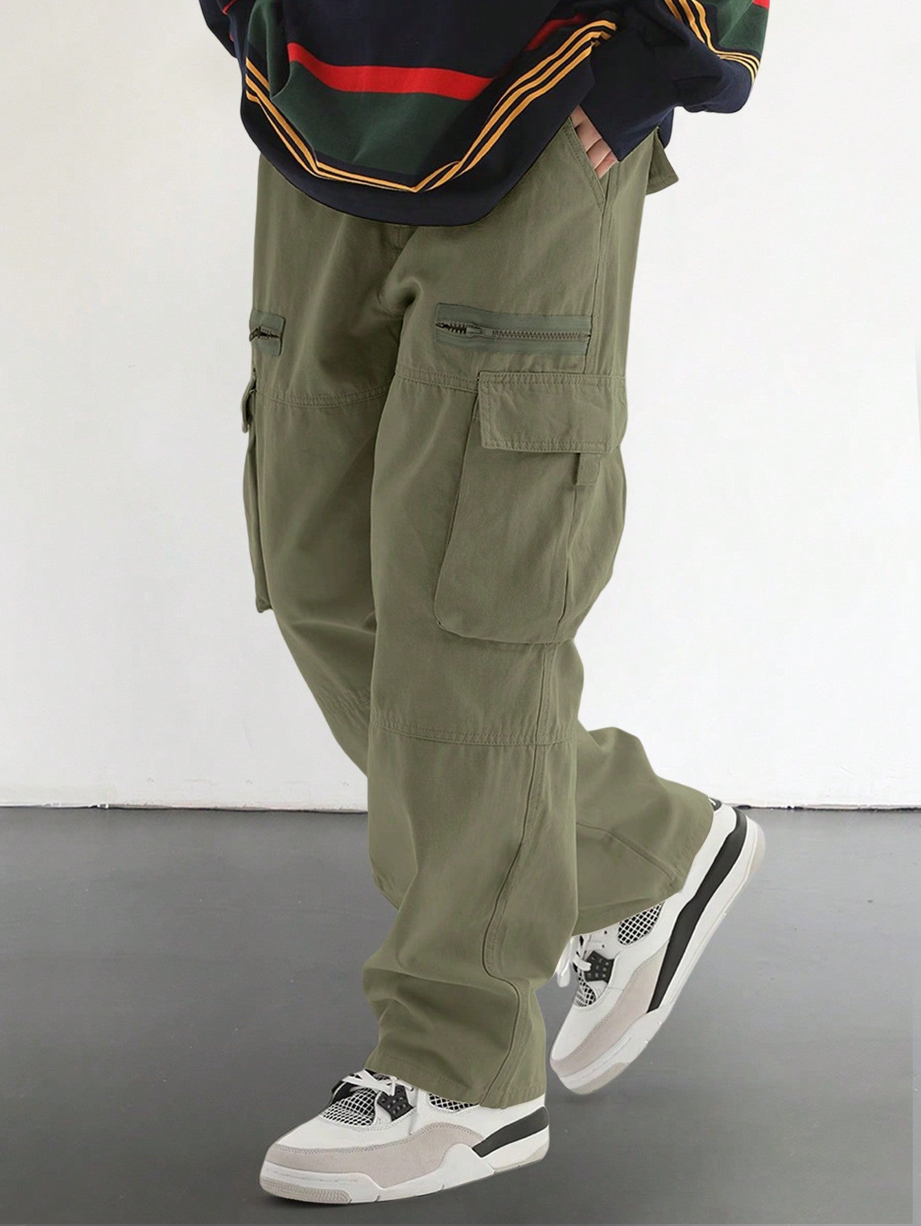 Men's Casual Solid Color Flap Pocket Side Cargo Pants