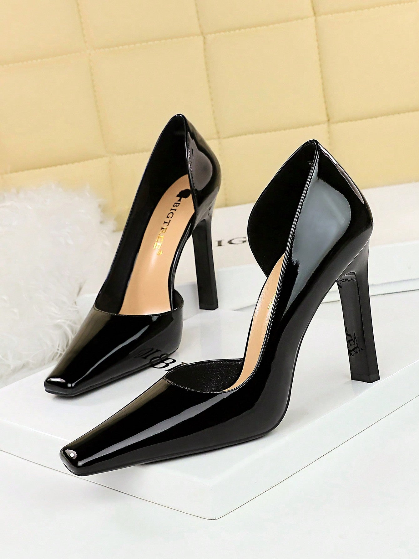 Ladies' High Heel Shoes