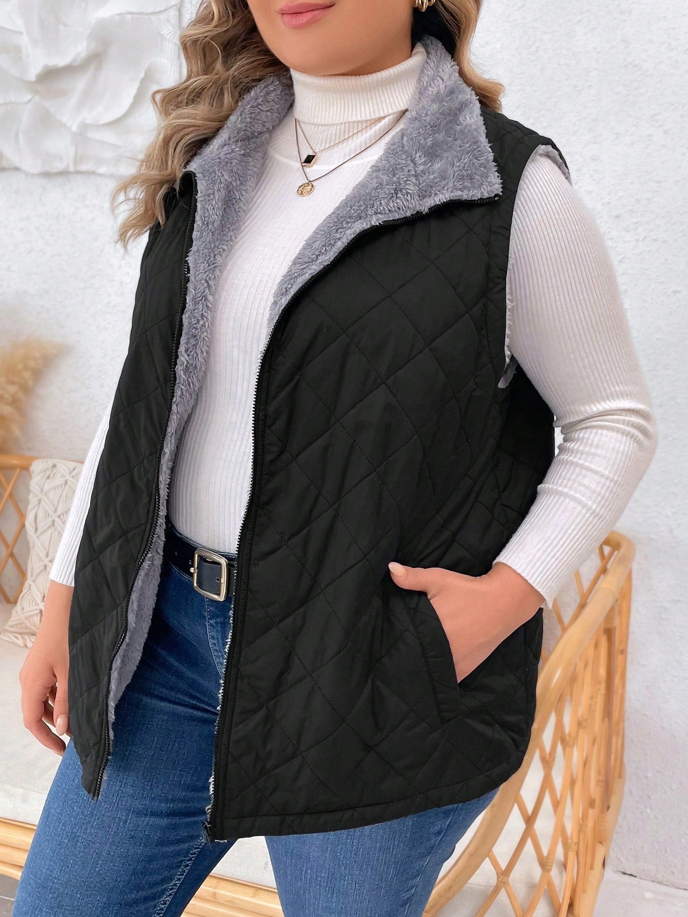 Plus Size Women's Sleeveless Padded Jacket With Thickened Lining