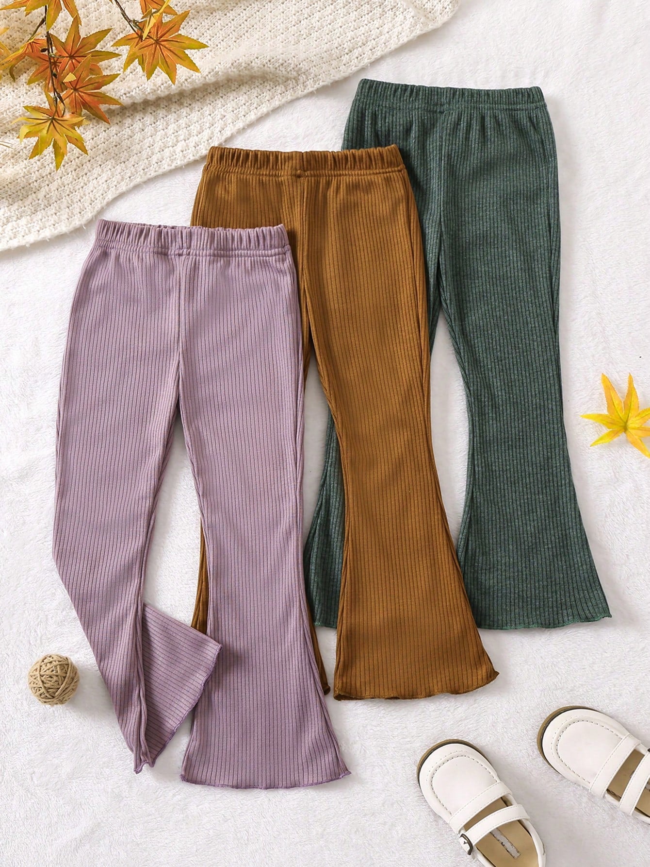 Young Girl Solid Color Flared Pants