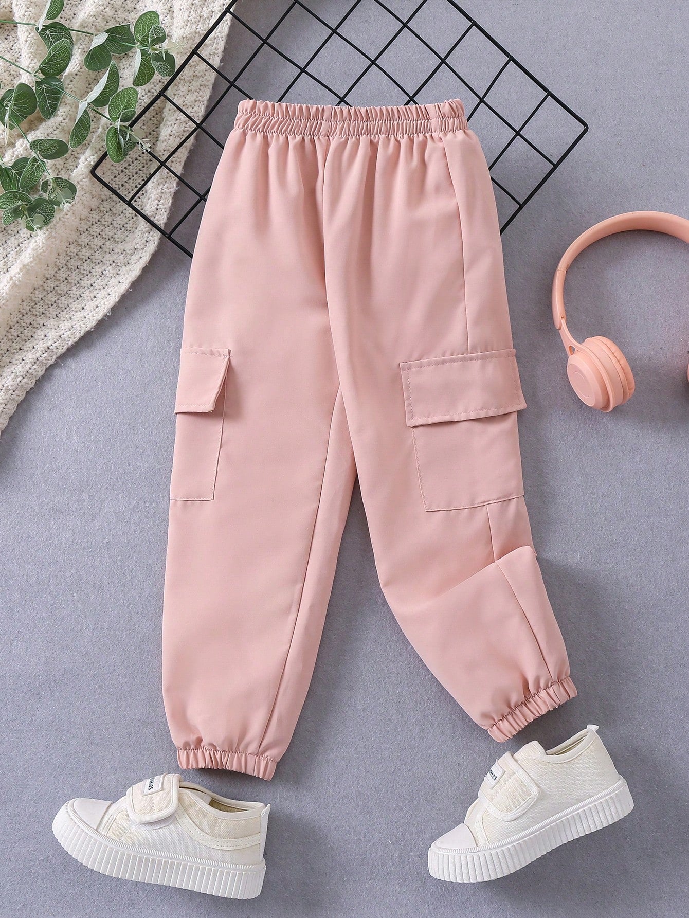 Young Girl Rose Red Dopamine Style Long Pants Worn As Outerwear, European And American Fashion Style Cargo Pants