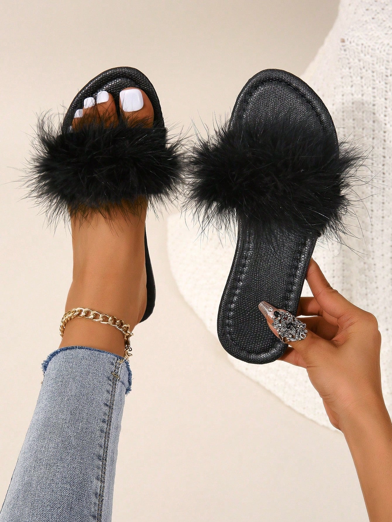 Women Fluffy Decor Slide Sandals, Glamorous Summer Flat Sandals