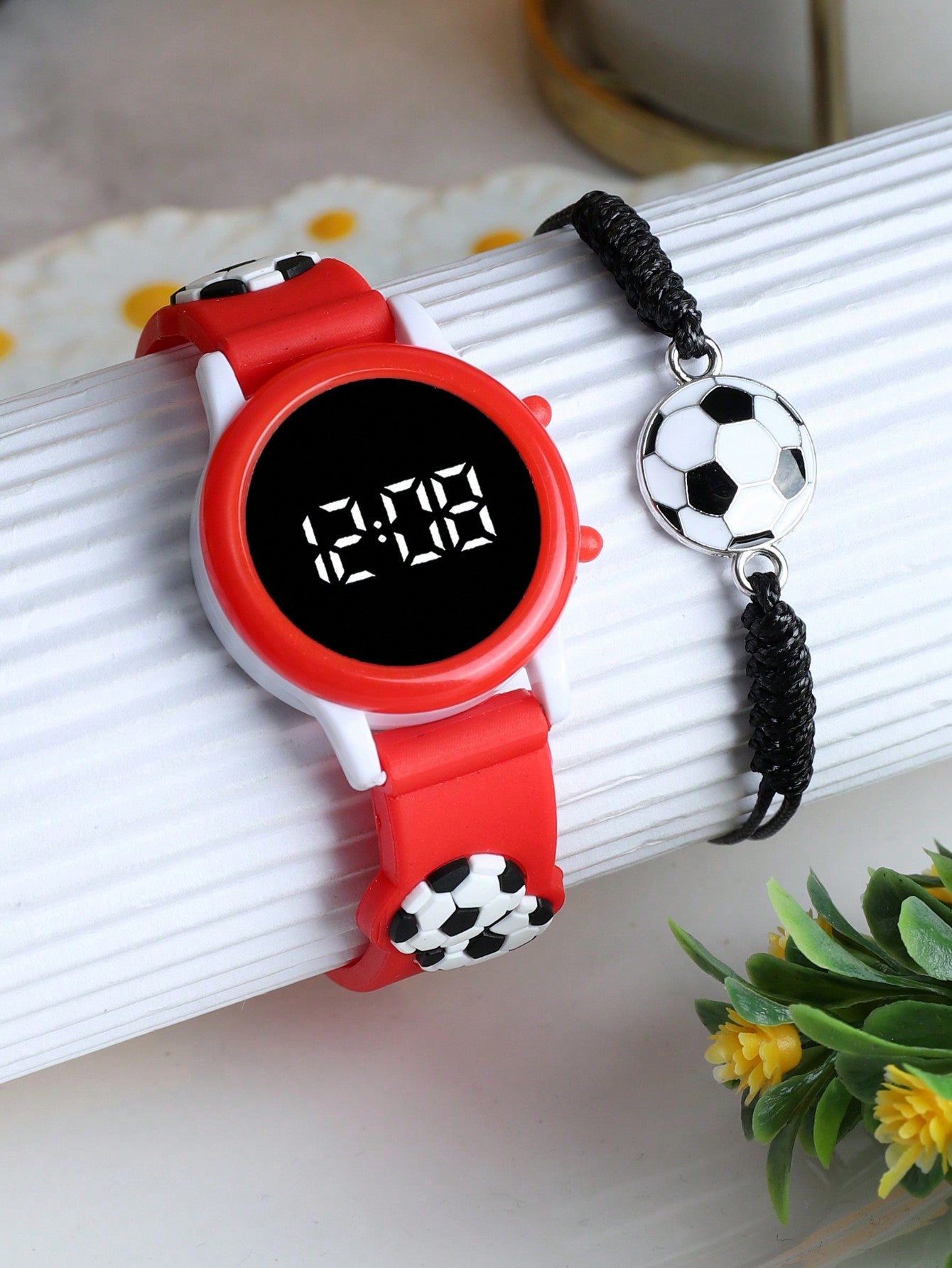 1pc Dry Battery Powered Led Football Printed Circular Cute Wristband Watch & 1pc Football Printed Bracelet Suitable For Daily Wear, Boys & Girls