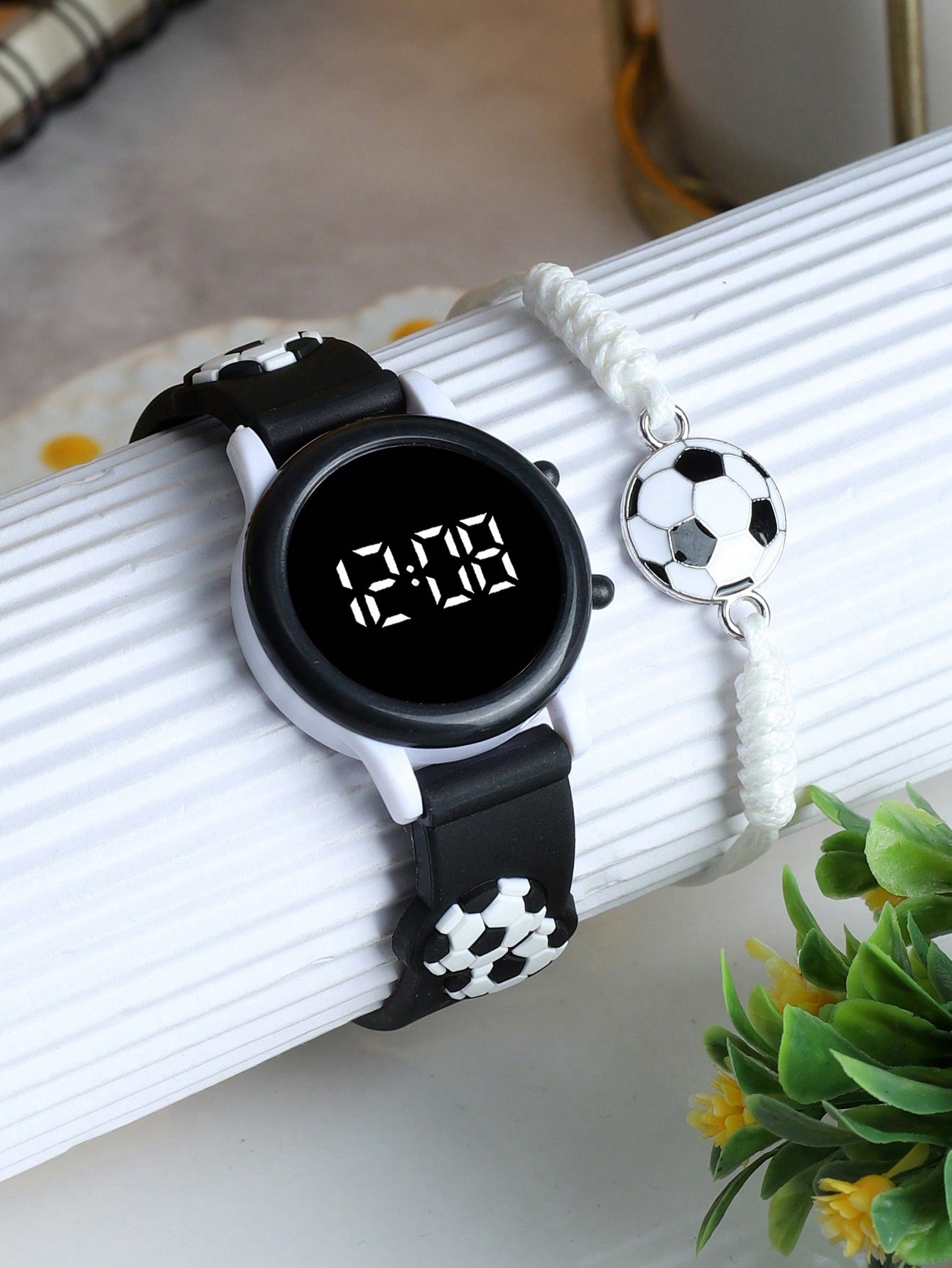 1pc Dry Battery Powered Led Football Printed Circular Cute Wristband Watch & 1pc Football Printed Bracelet Suitable For Daily Wear, Boys & Girls