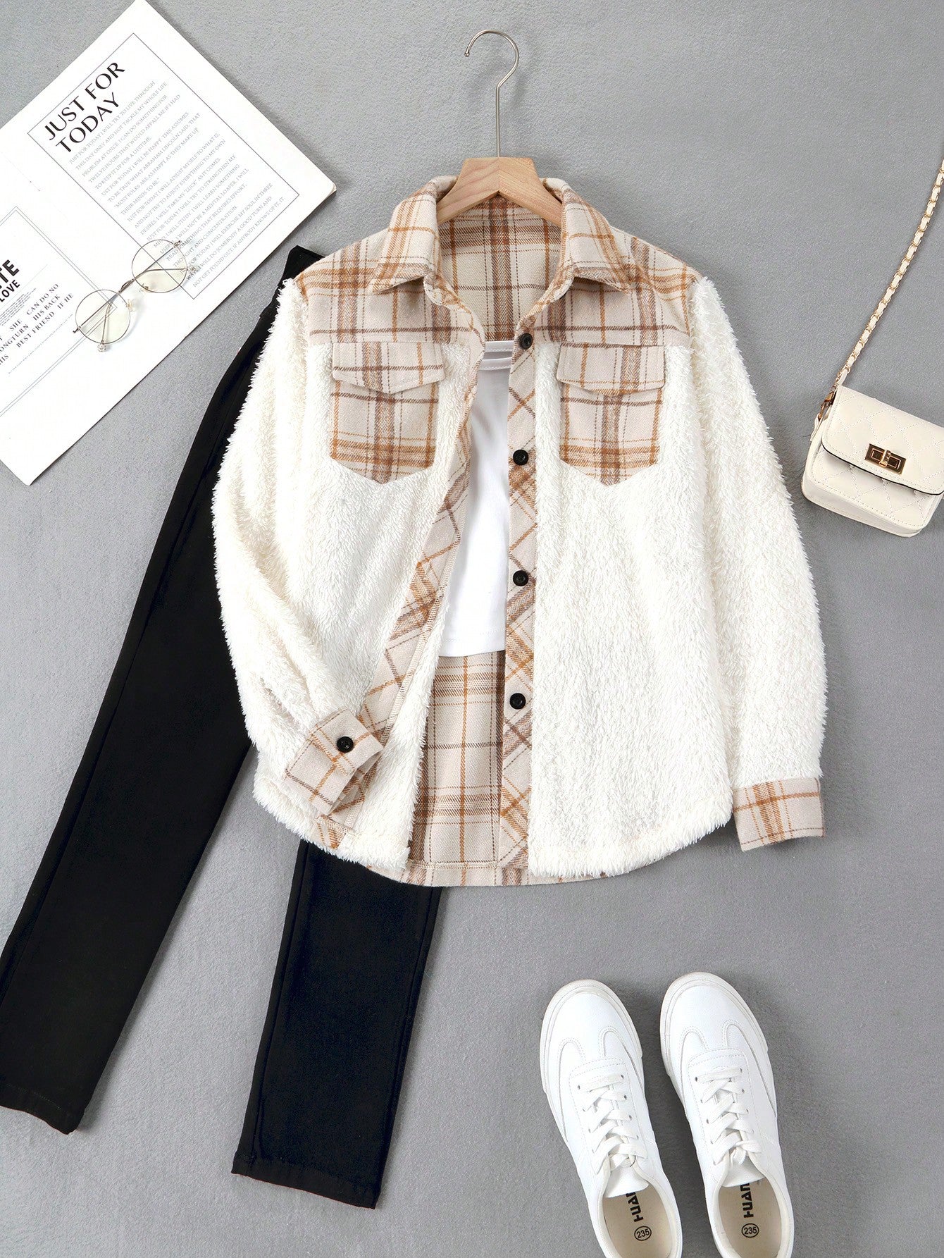 Tween Girl Contrast Plaid Print Flap Pocket Fuzzy Coat