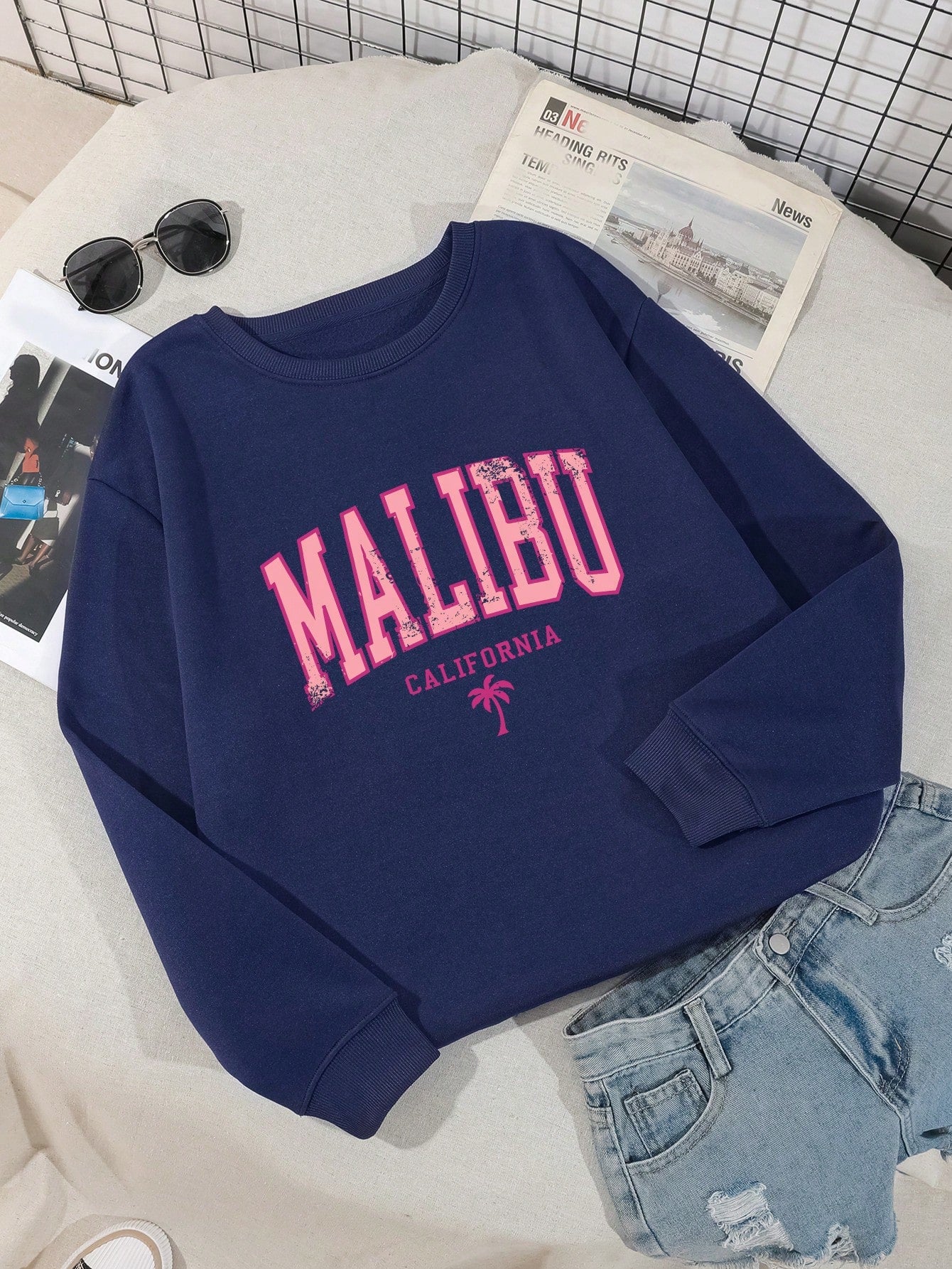 Letter Graphic Thermal Lined Sweatshirt