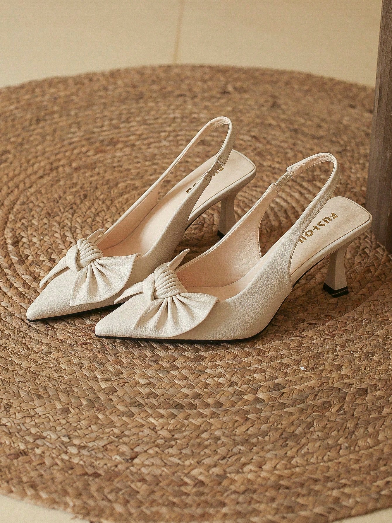 Bowknot Chunky Heel Pumps Women Pointed Shallow Mouth Hollow Out Sandals