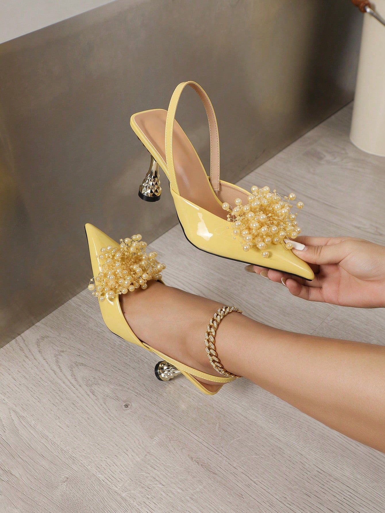 Ladies' High Heel Shoes