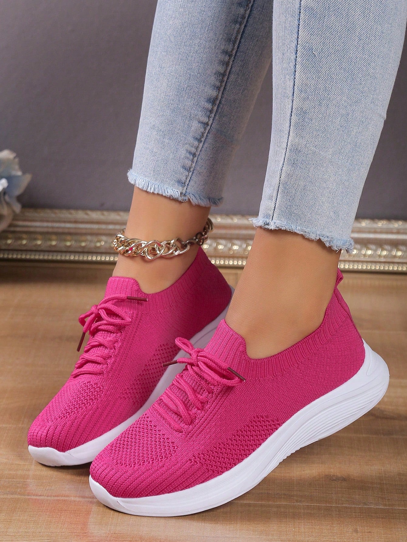 Stylish Comfortable Minimalist Eva Women's Athletic Shoes