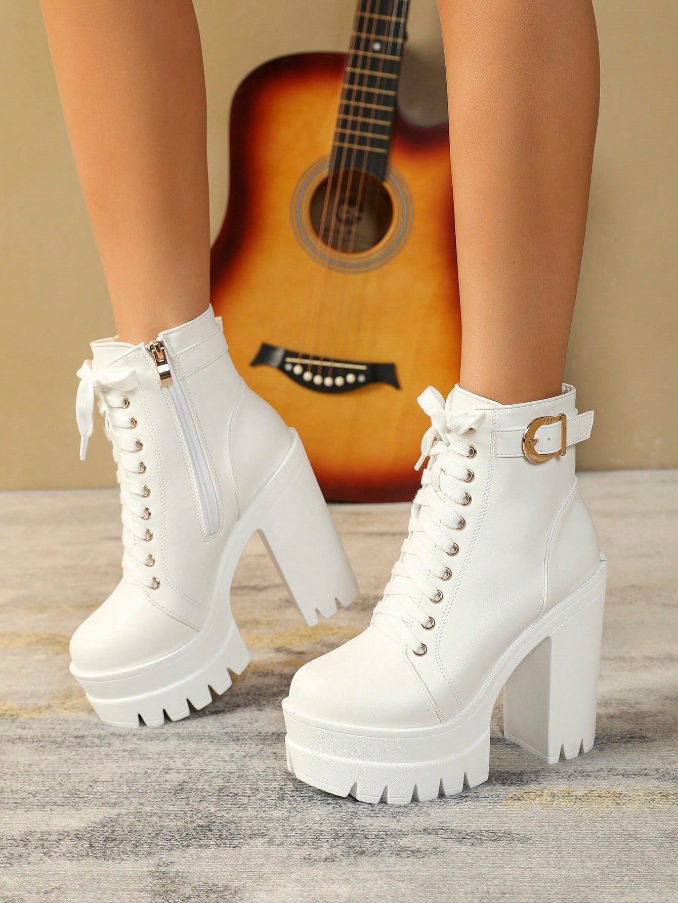 2023 Women's Ankle And Short Boots, Autumn And Winter, Fashionable Boots, British Style  Boots With One-Button Buckle, Thick Heel, Versatile Short Boots For Women, Double Waterproof Platform, High Heels, Thick Bottom Women's Shoes