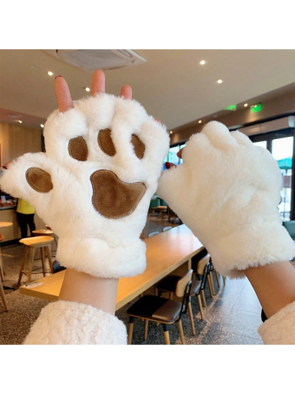 Winter Cute Cartoon Cat Girl Fingerless Cat Paw Warm Gloves Thickened Plush Bear Paw Half Finger Gloves 1 Pair