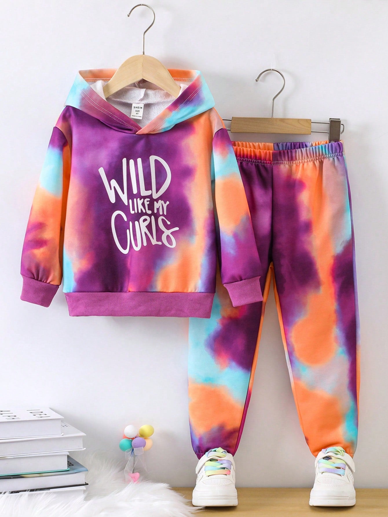 Young Girl Tie Dye Slogan Graphic Hoodie & Sweatpants