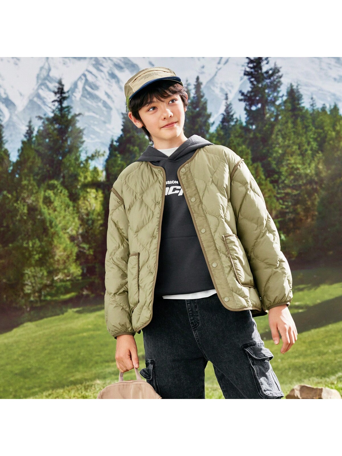 Tween Boy Vneck Lightweight Down Jacket