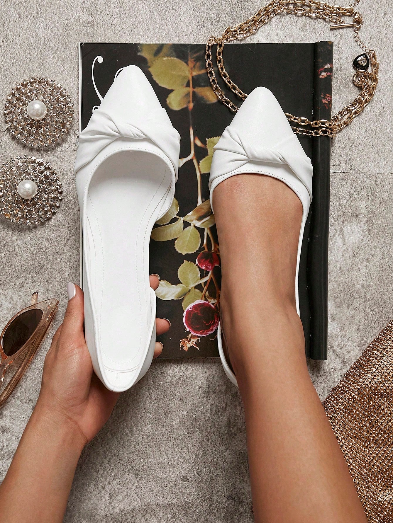 Pointy Toe Twist Detail Slip On Ballet Flats