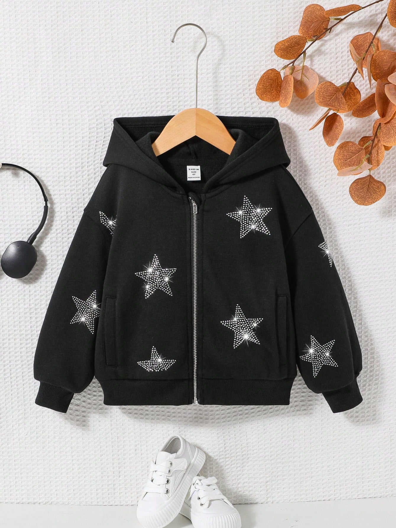 Young Girl Star Rhinestone Drop Shoulder Hoodie