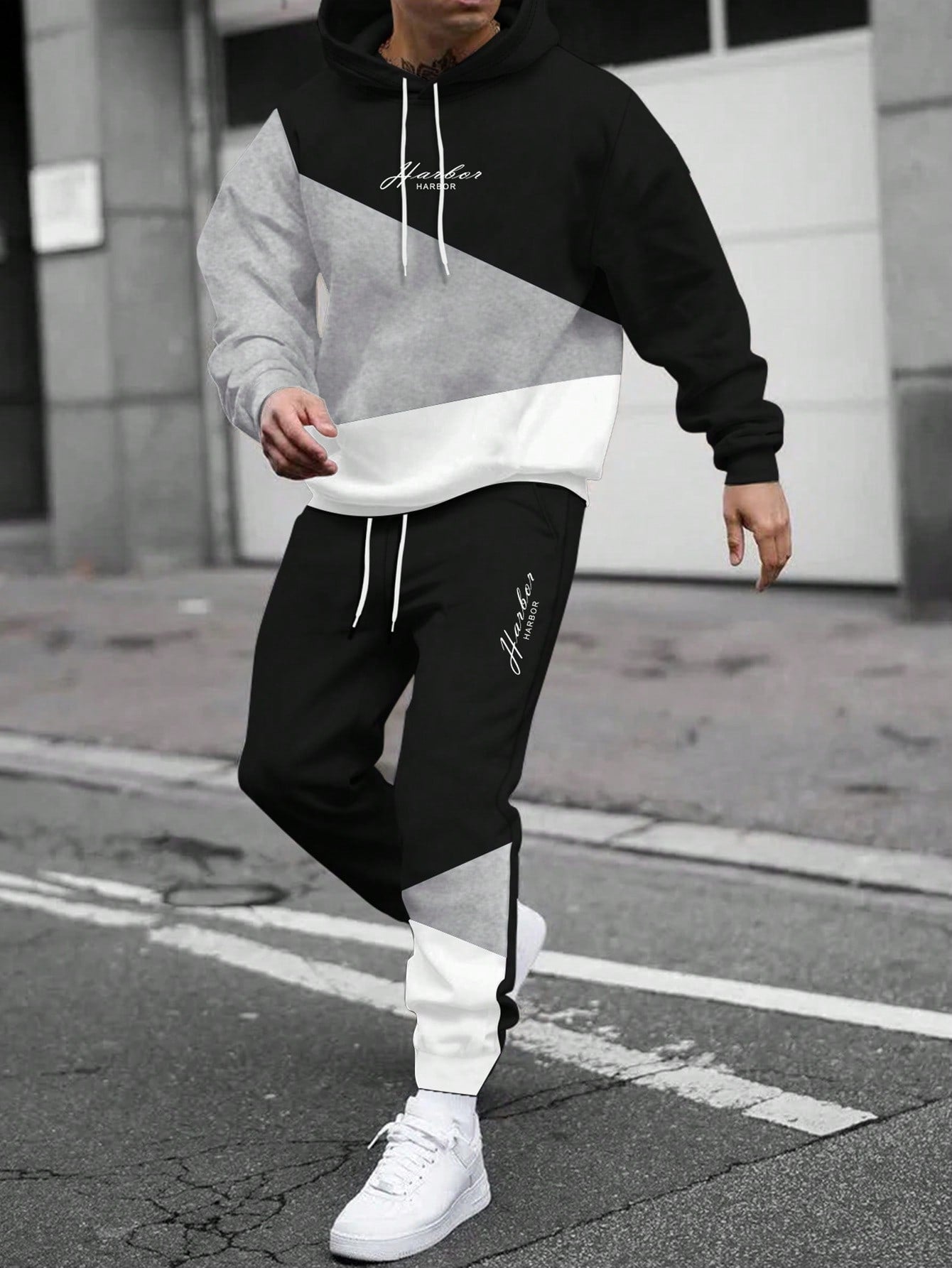 Men's Hooded Contrast Color Drawstring Sweatshirt And Jogger Pants Set