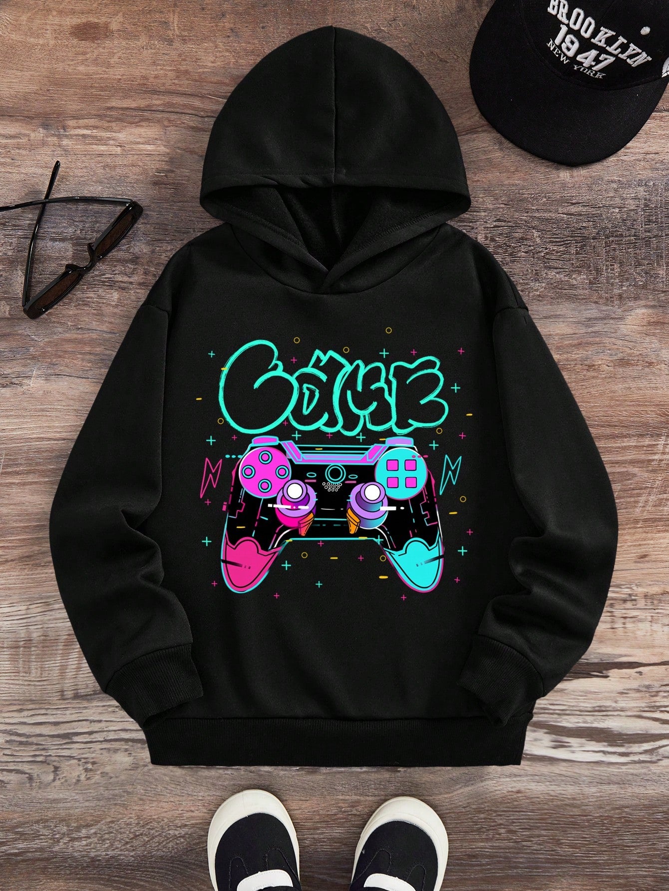 Tween Boy Gamepad & Letter Graphic Hoodie