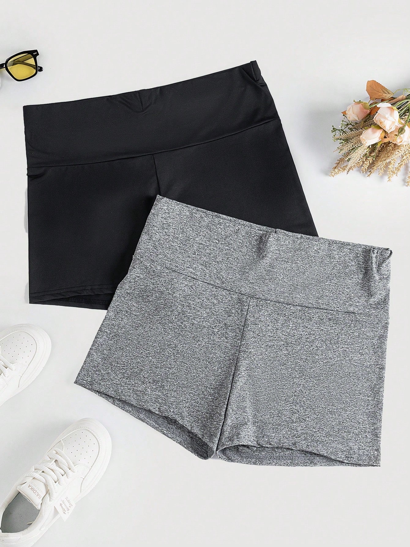 Plus 2pcs Wideband Waist Biker Shorts