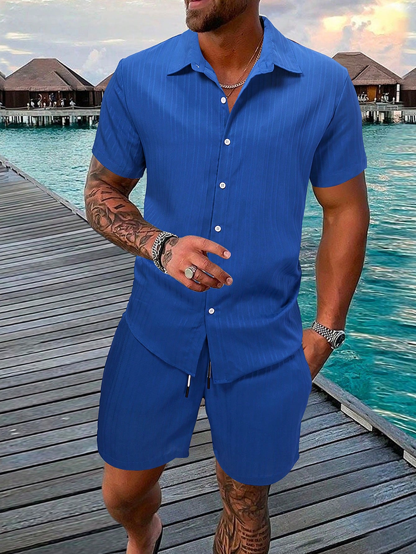 Men Solid Shirt & Drawstring Waist Shorts