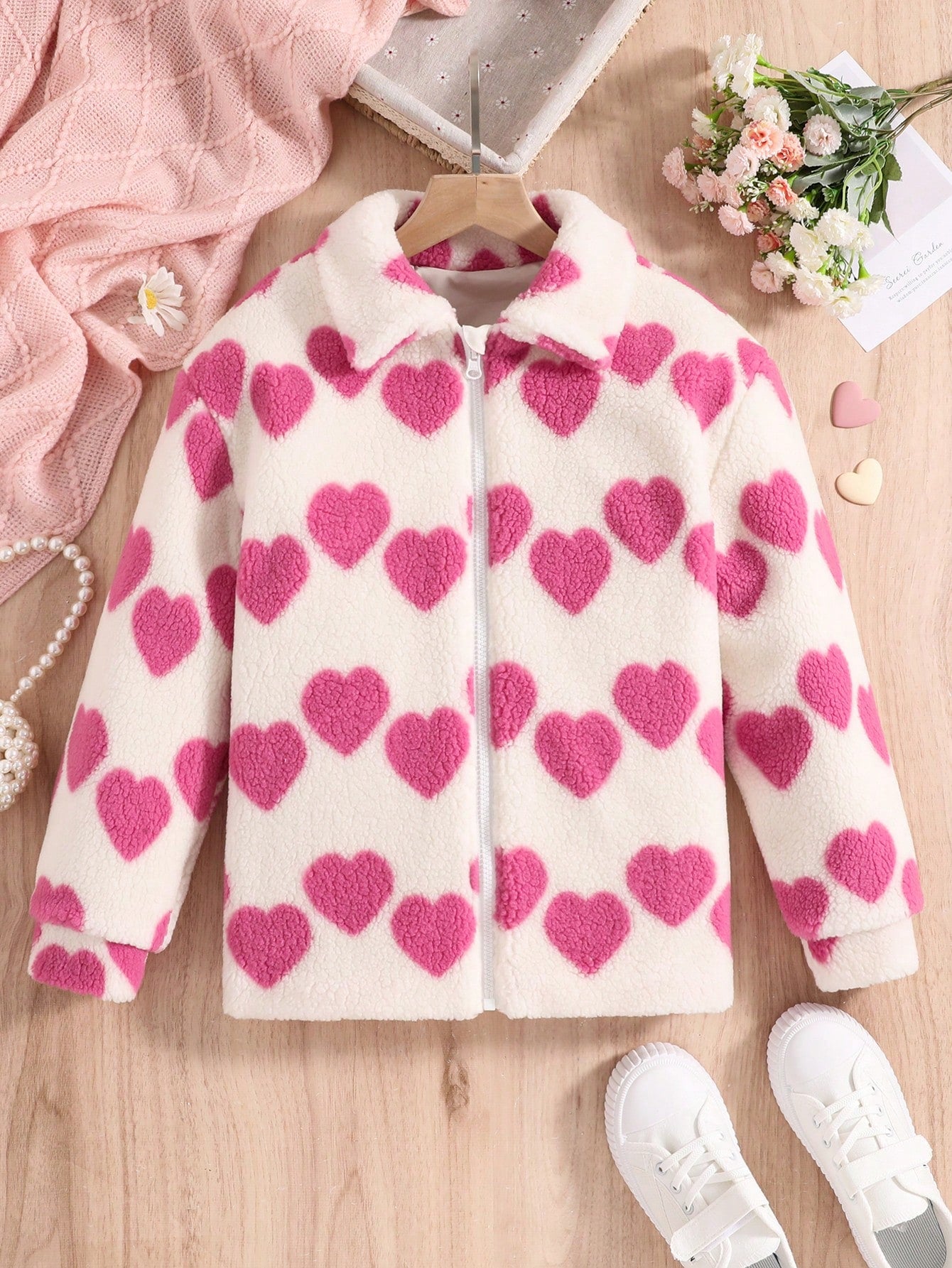 Girls' Winter Heart-shaped Plush Jacket