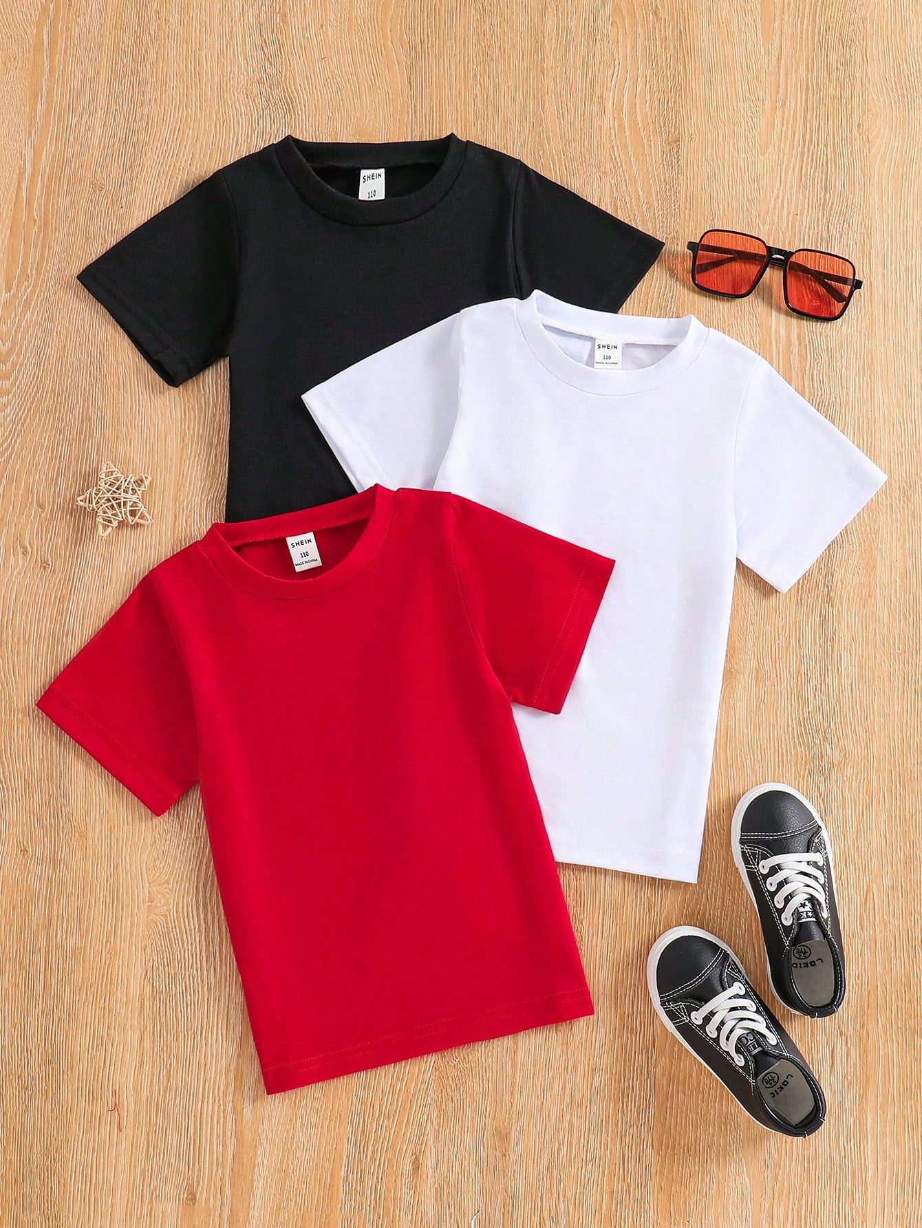 Young Boy 3pcs Solid Round Neck Tee