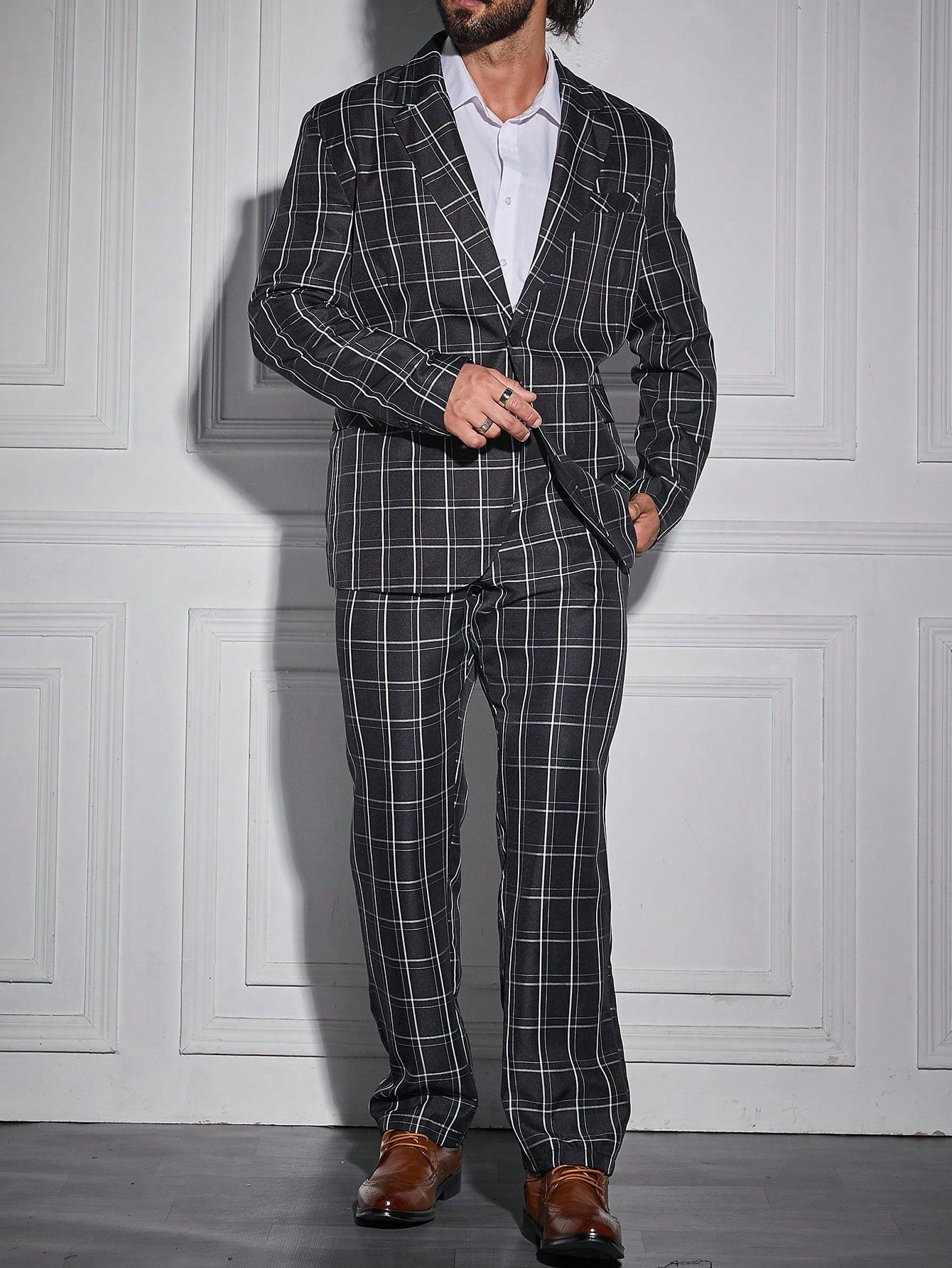 Men Plus Grid Print Single Button Blazer & Pants Set