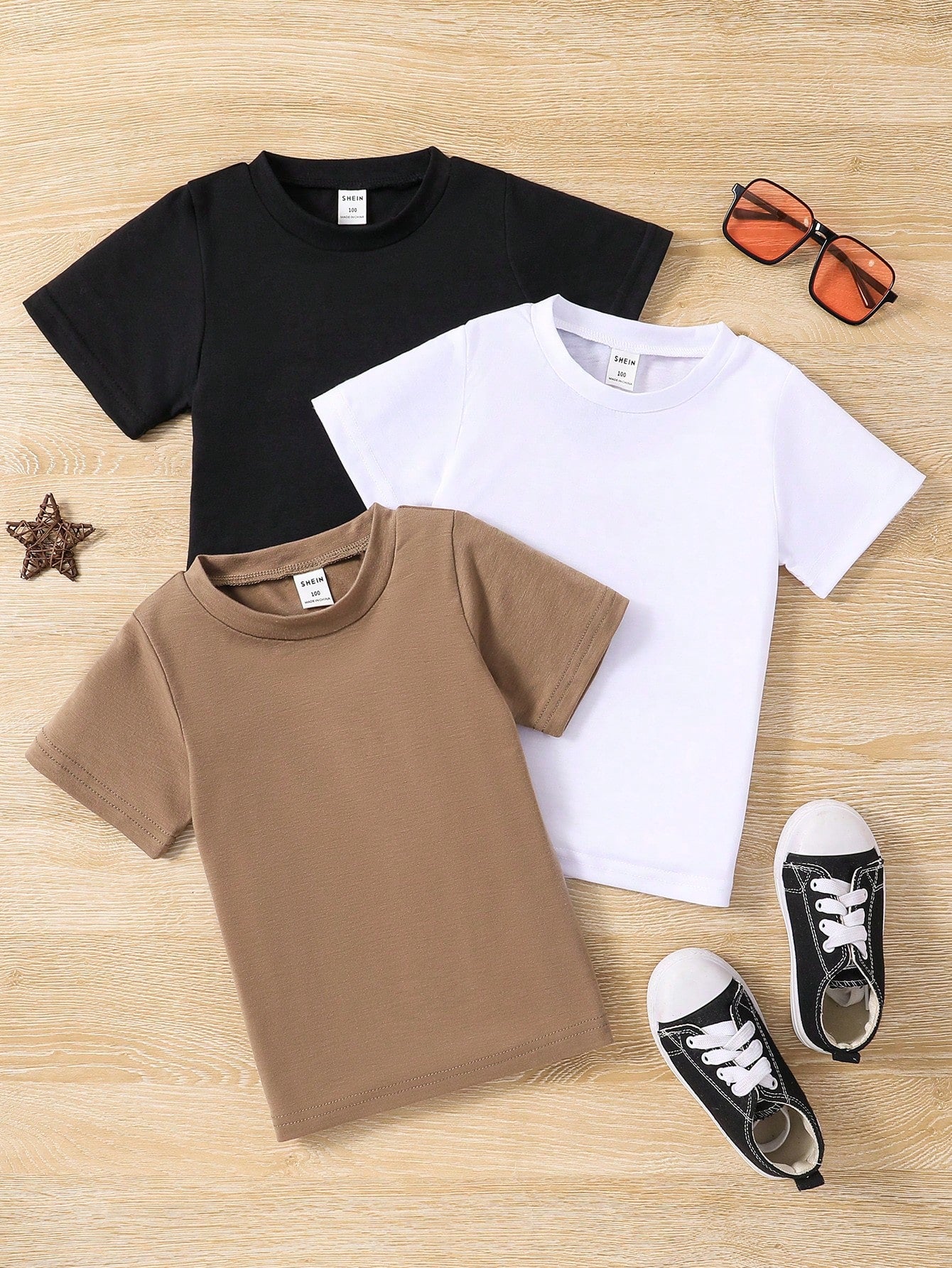 Young Boy 3pcs Solid Round Neck Tee