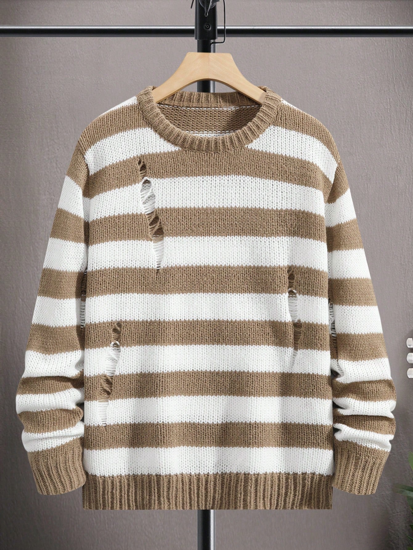 Men Striped Pattern Ripped Drop Shoulder Sweater