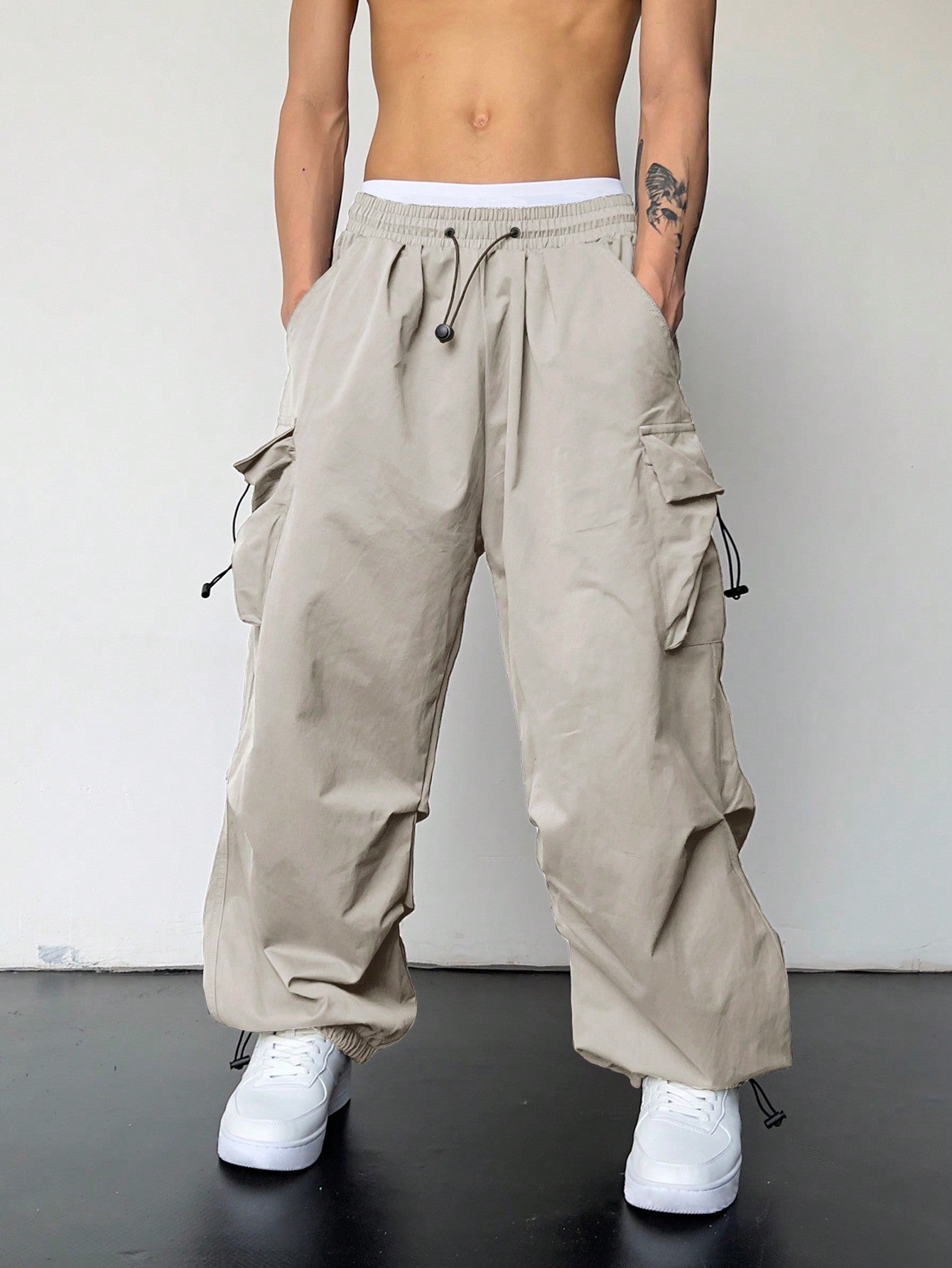 X Virginia & ZeFelipe Men Flap Pocket Side Drawstring Waist Oversize Cargo Pants