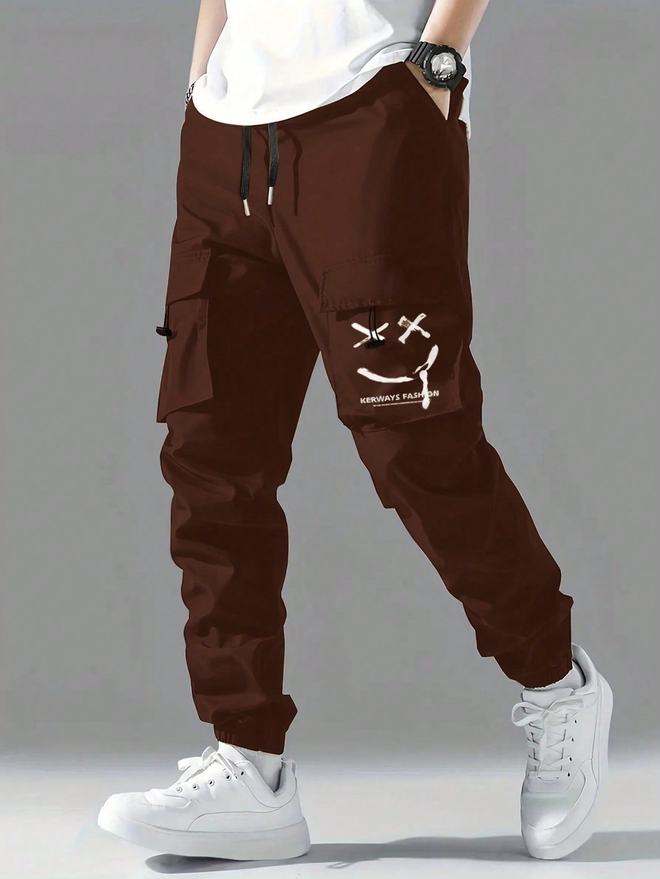 Men Letter Graphic Flap Pocket Drawstring Waist Cargo Pants