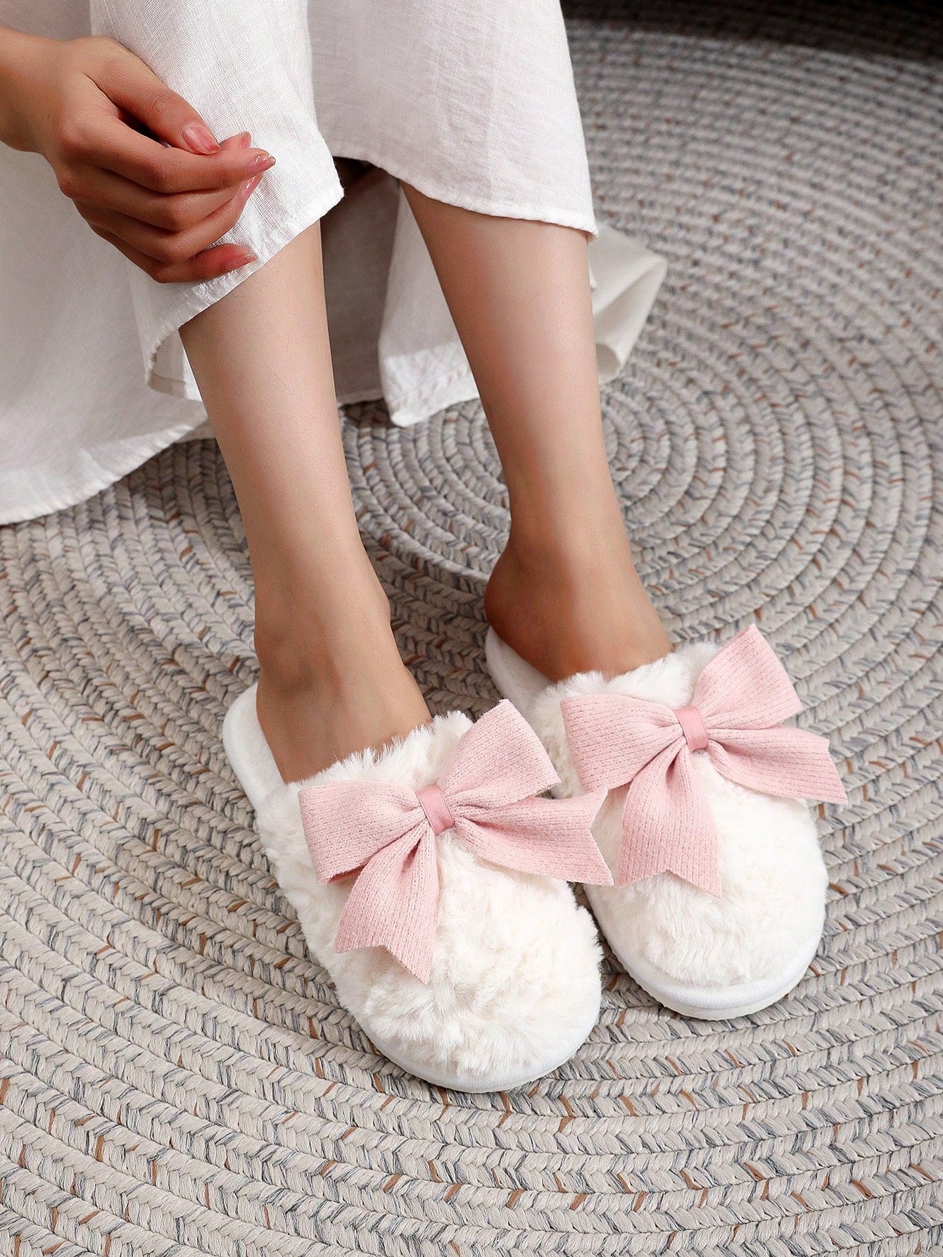 Butterfly Bowknot Design Women's Winter Plush Slippers For Indoor Home Floor, Couples Antiskid