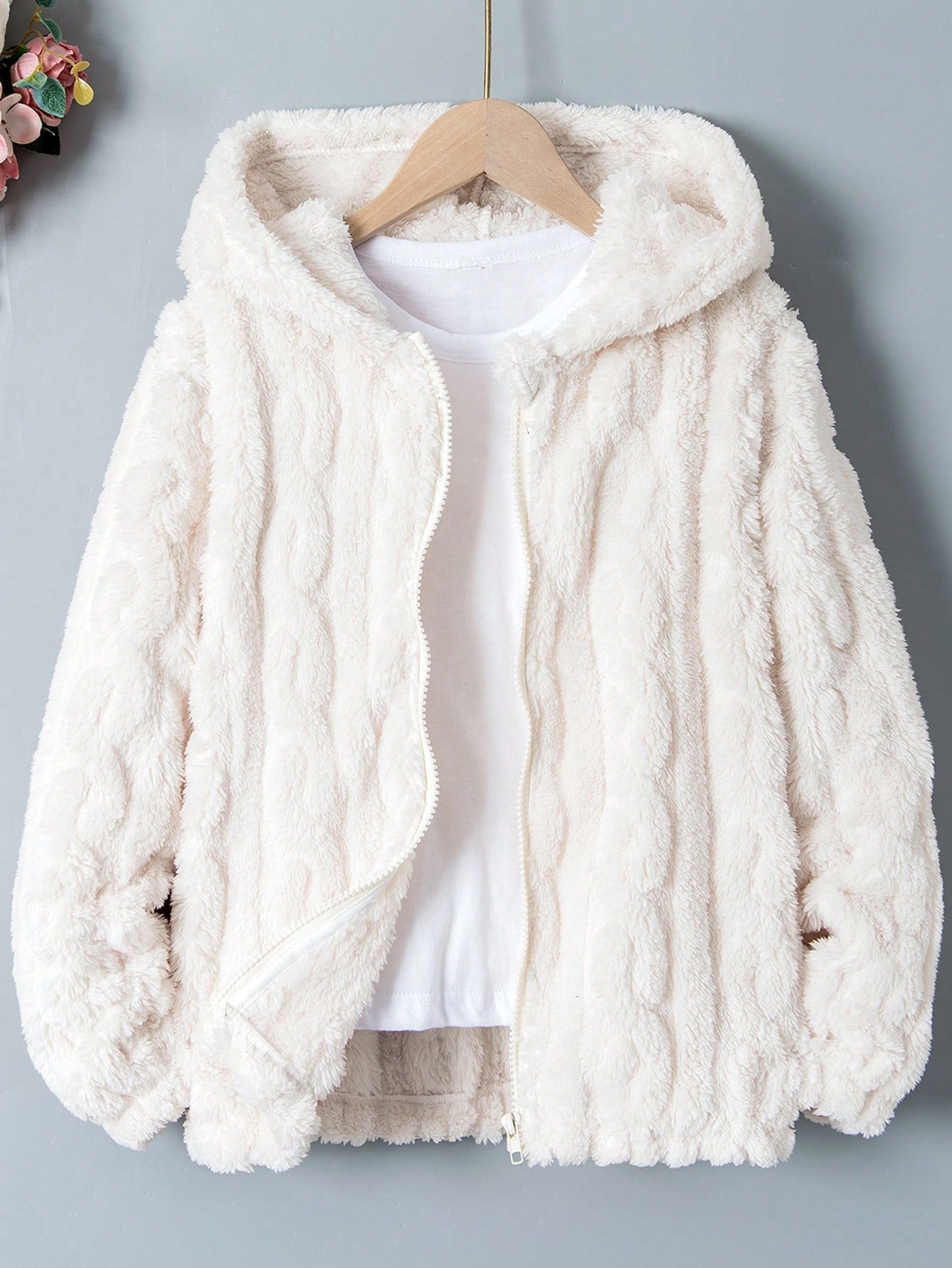 Tween Girl White Plush Coat, Winter Warmth, Plush Material, Long Design, Comfortable Fit, Classic White