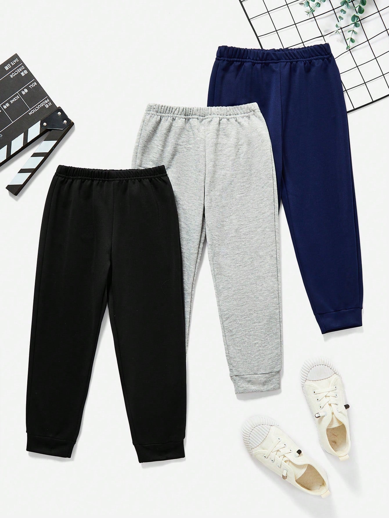 Young Boy 3 Pairs Of Solid Color Casual Soft And Comfortable Trousers And Sports Pants For Spring And Autumn.