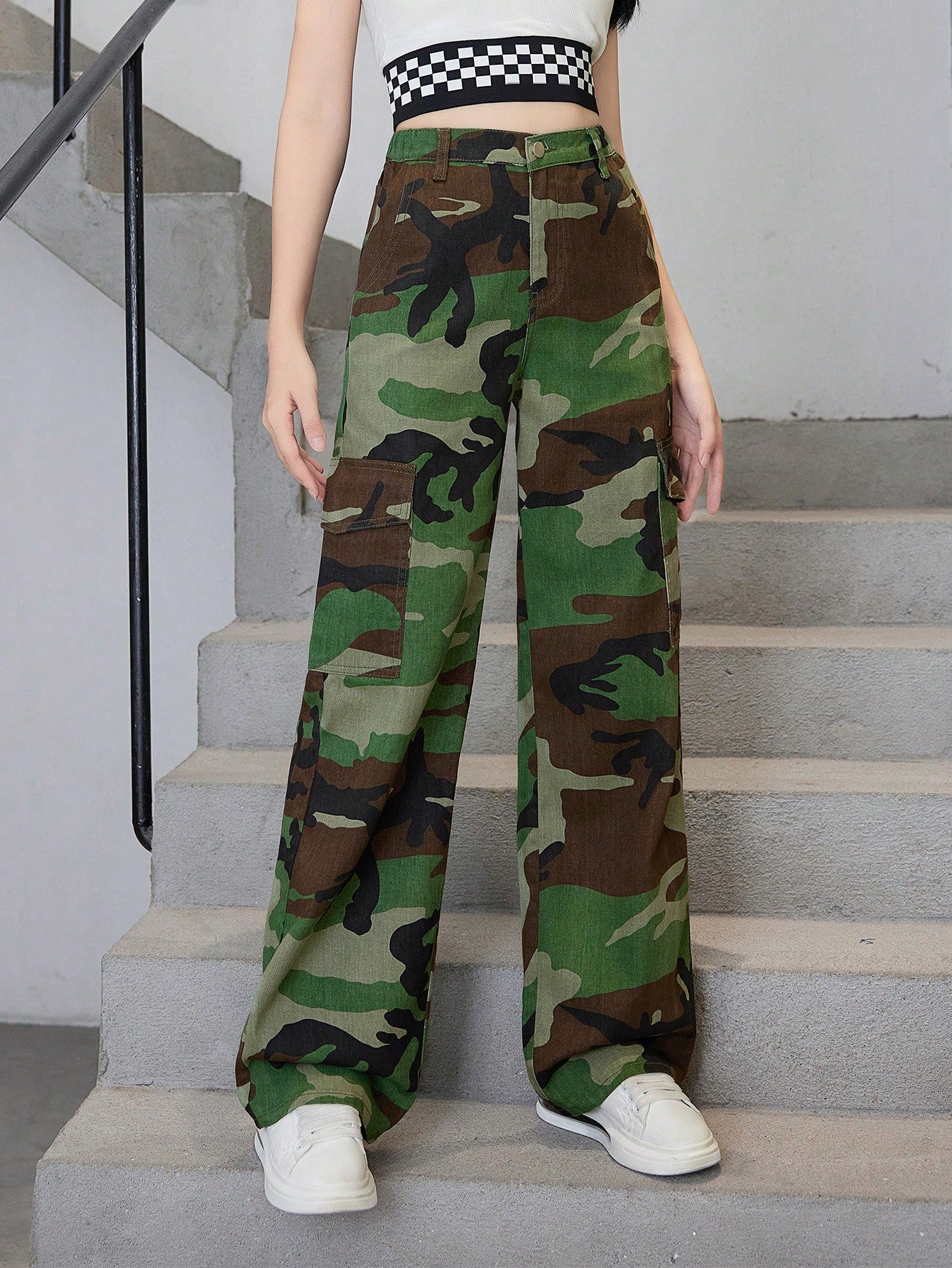 Teen Girl Camo Print Flap Pocket Cargo Jeans