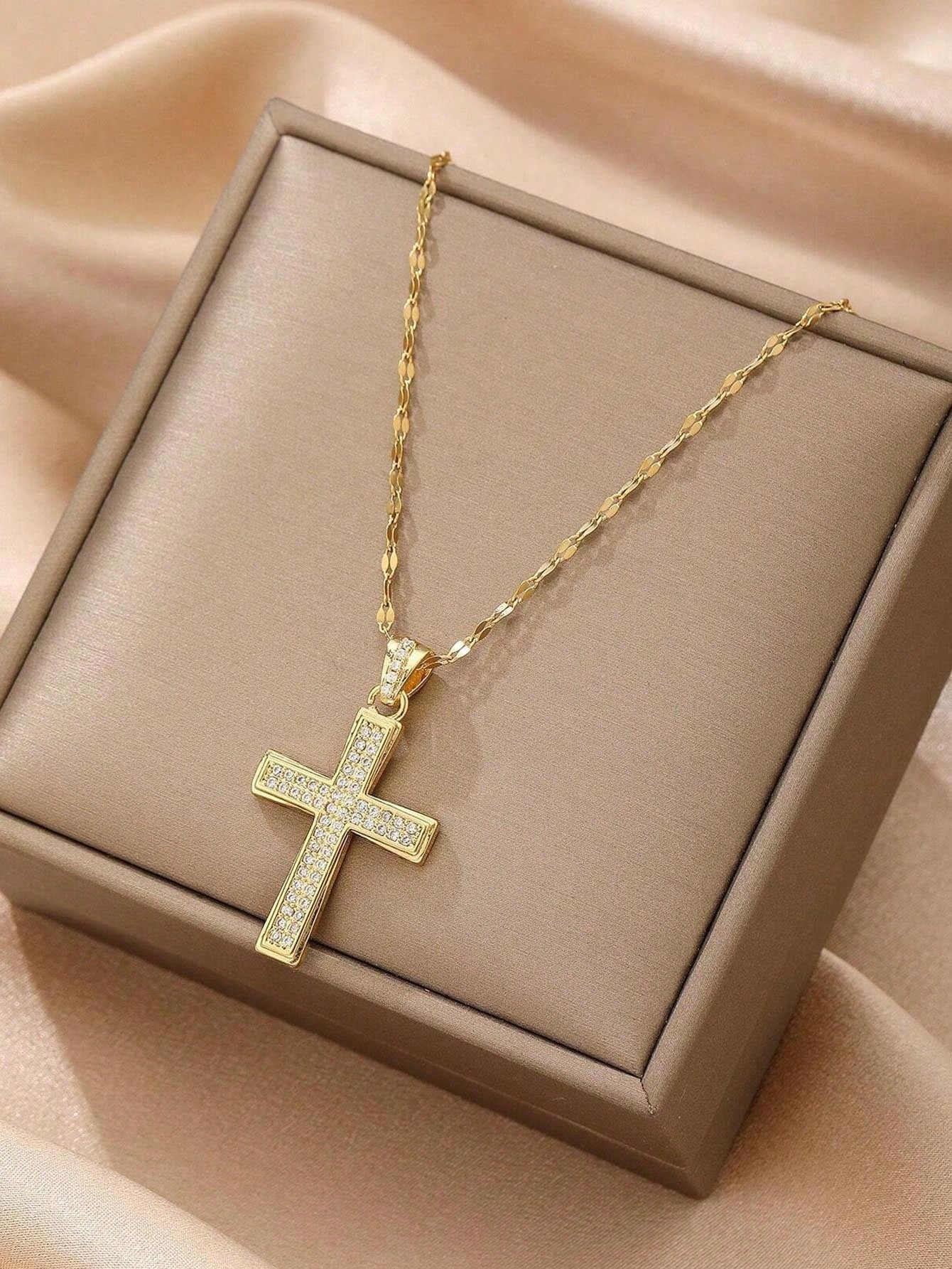 1pc Iced Out Rhinestone Cross Copper Pendant Necklace Stainless Steel Chain Choker For Women Girls Trendy Street Jewelry For Daily Life