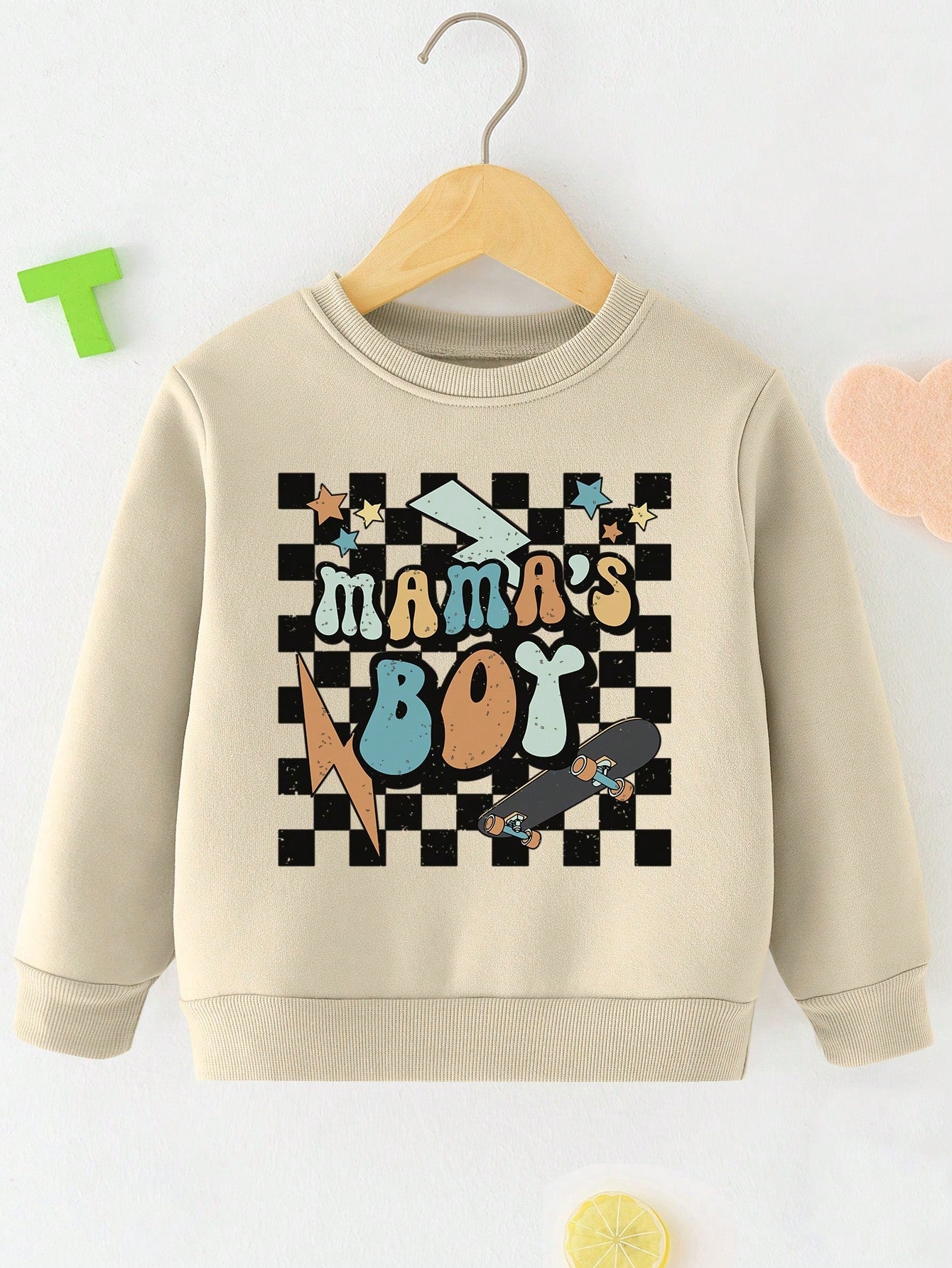 Young Boy Checker & Letter Graphic Thermal Lined Sweatshirt